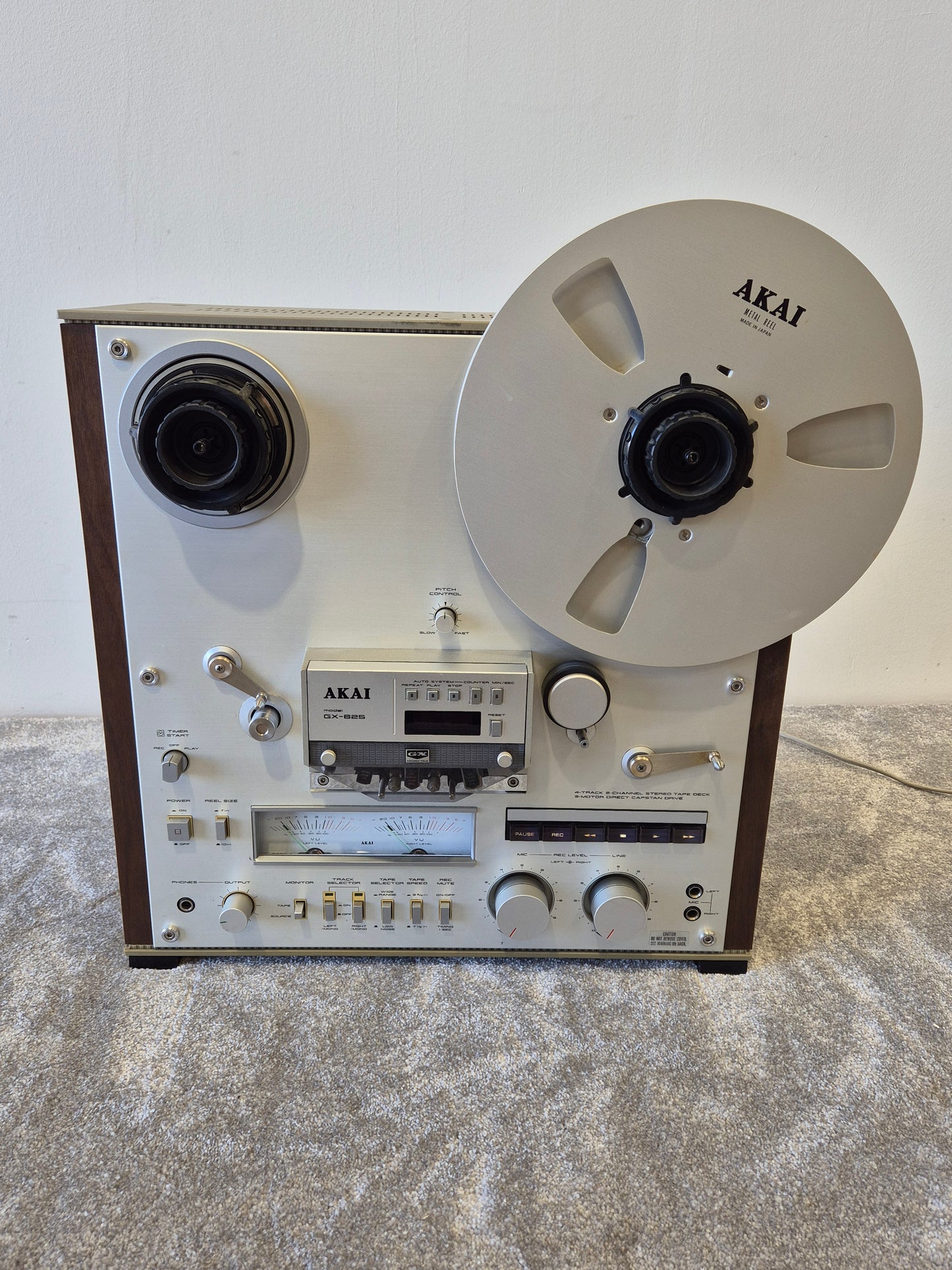 Akai GX-625 - Reel to Reel Tape Recorder