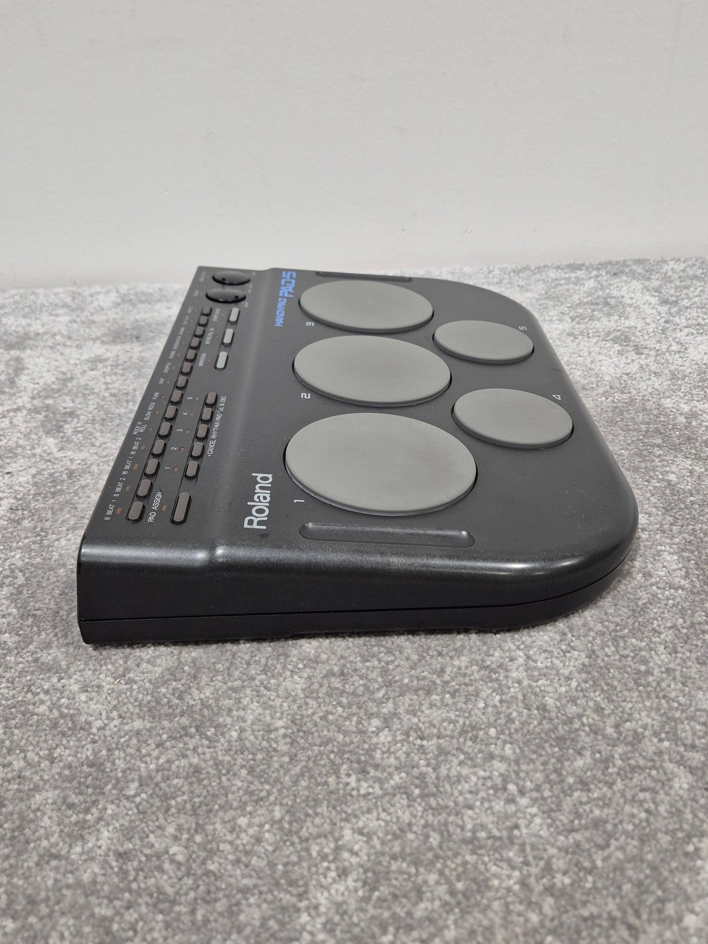 Roland Handypad Pad-5 - Portable MIDI Drum Controller