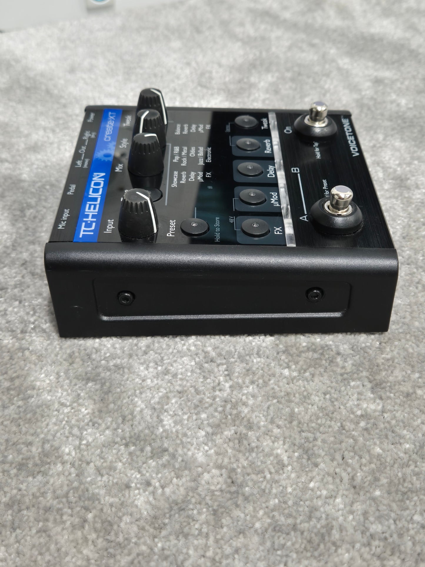 TC Helicon VoiceTone Create XT - Vocal Processor