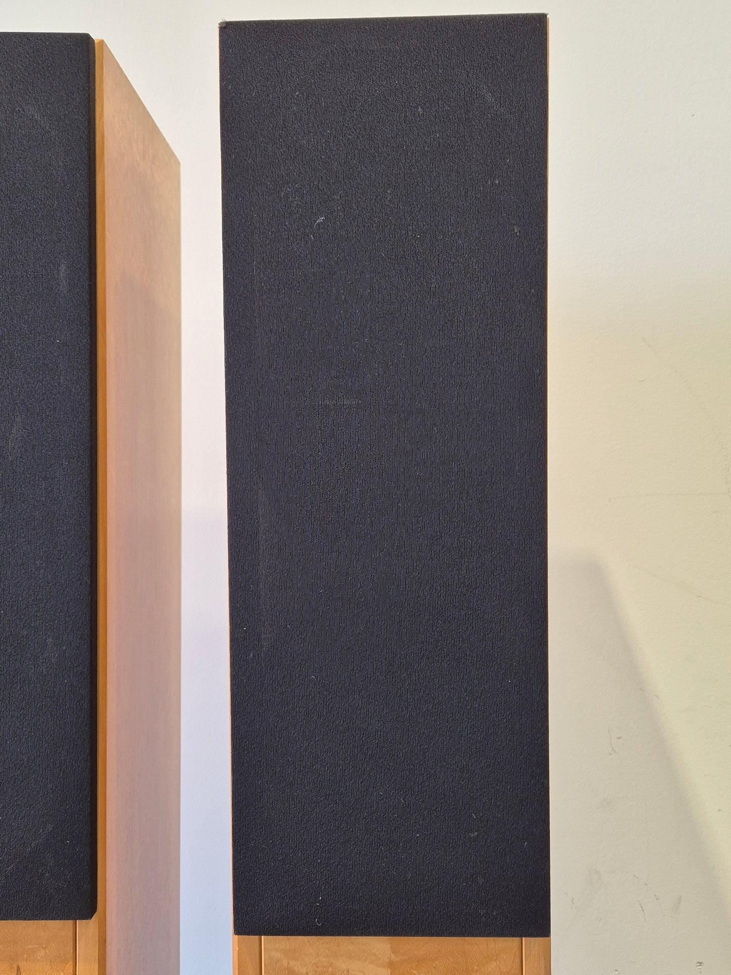 Dynaudio Contour 1.8 MK II - Floor-Standing Speakers
