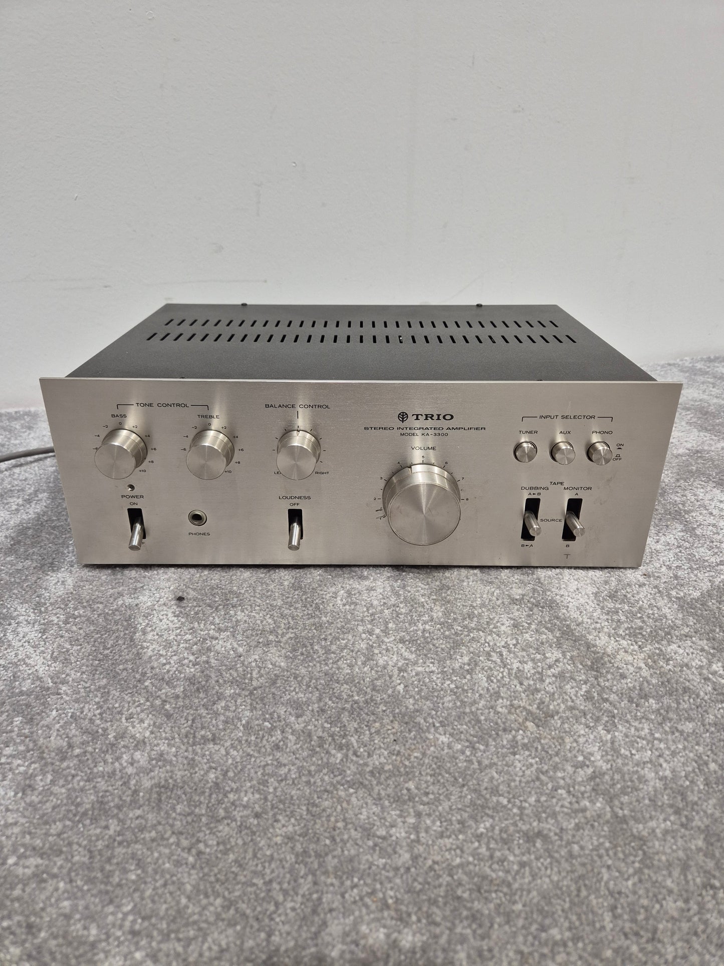 Trio KA-3300 - Vintage Integrated Amplifier