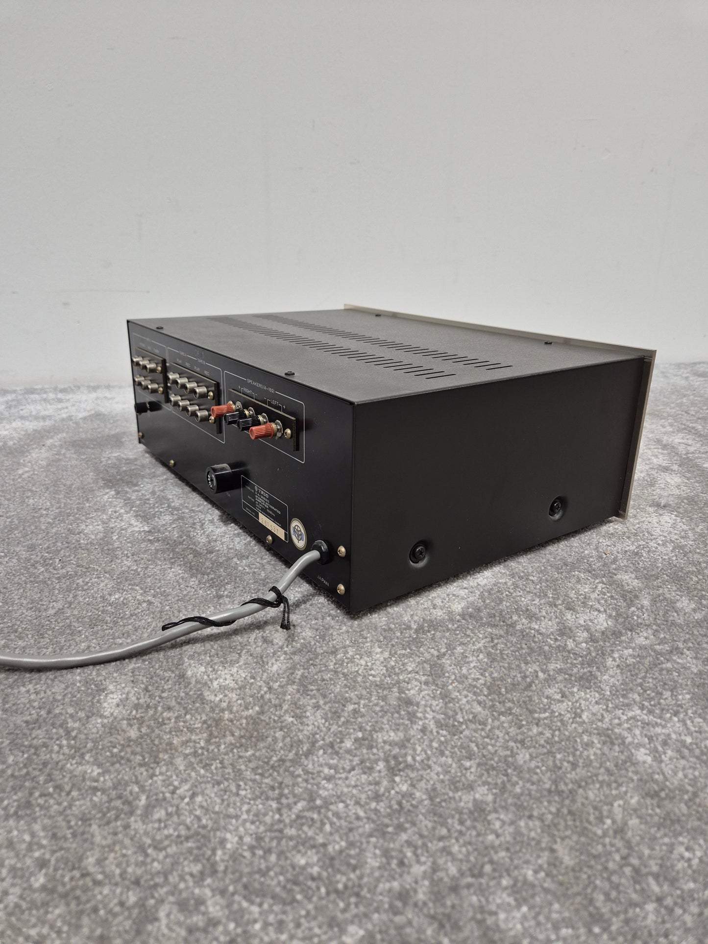 Trio KA-3300 - Vintage Integrated Amplifier