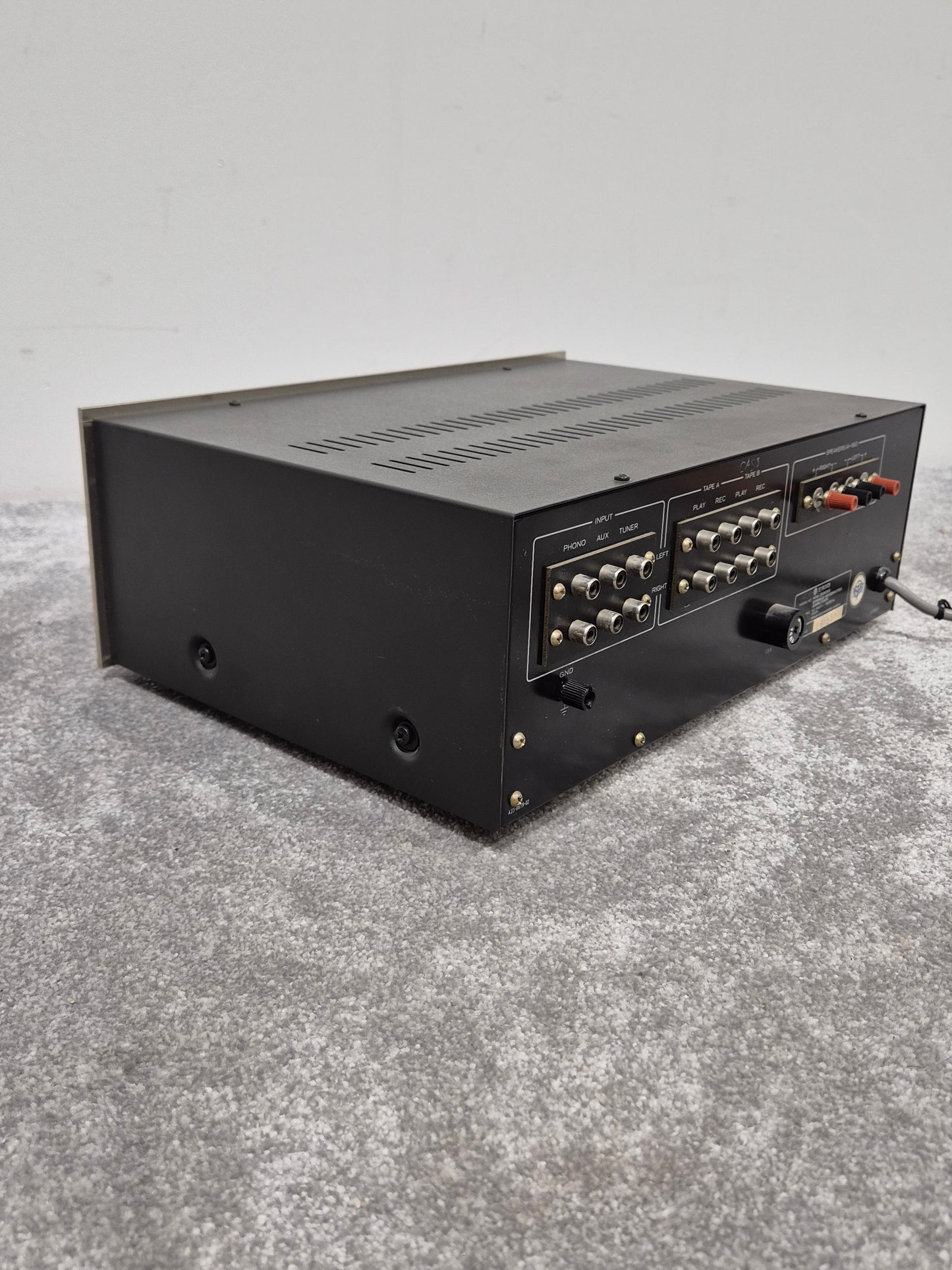 Trio KA-3300 - Vintage Integrated Amplifier