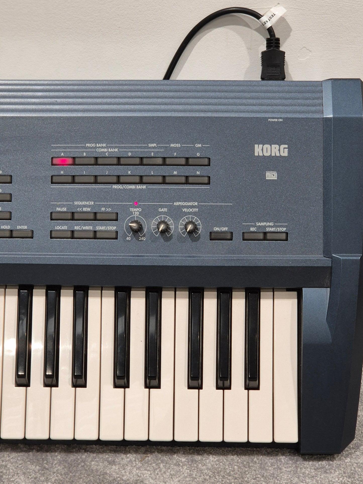 Korg Triton Extreme - 61 Key Music Workstation Synthesizer w/ Original Box