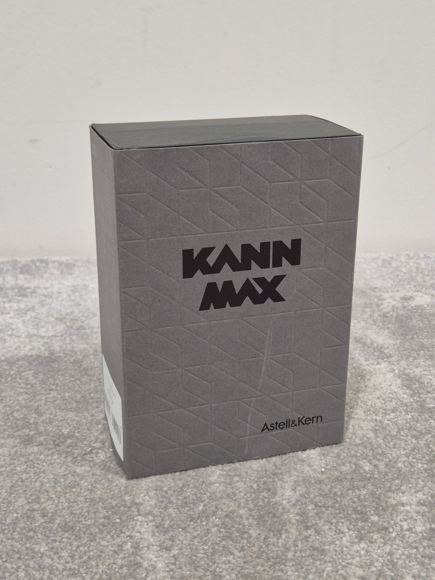 Astell & Kern Kann MAX 64GB - High-Resolution Audio Player w/ Original Box