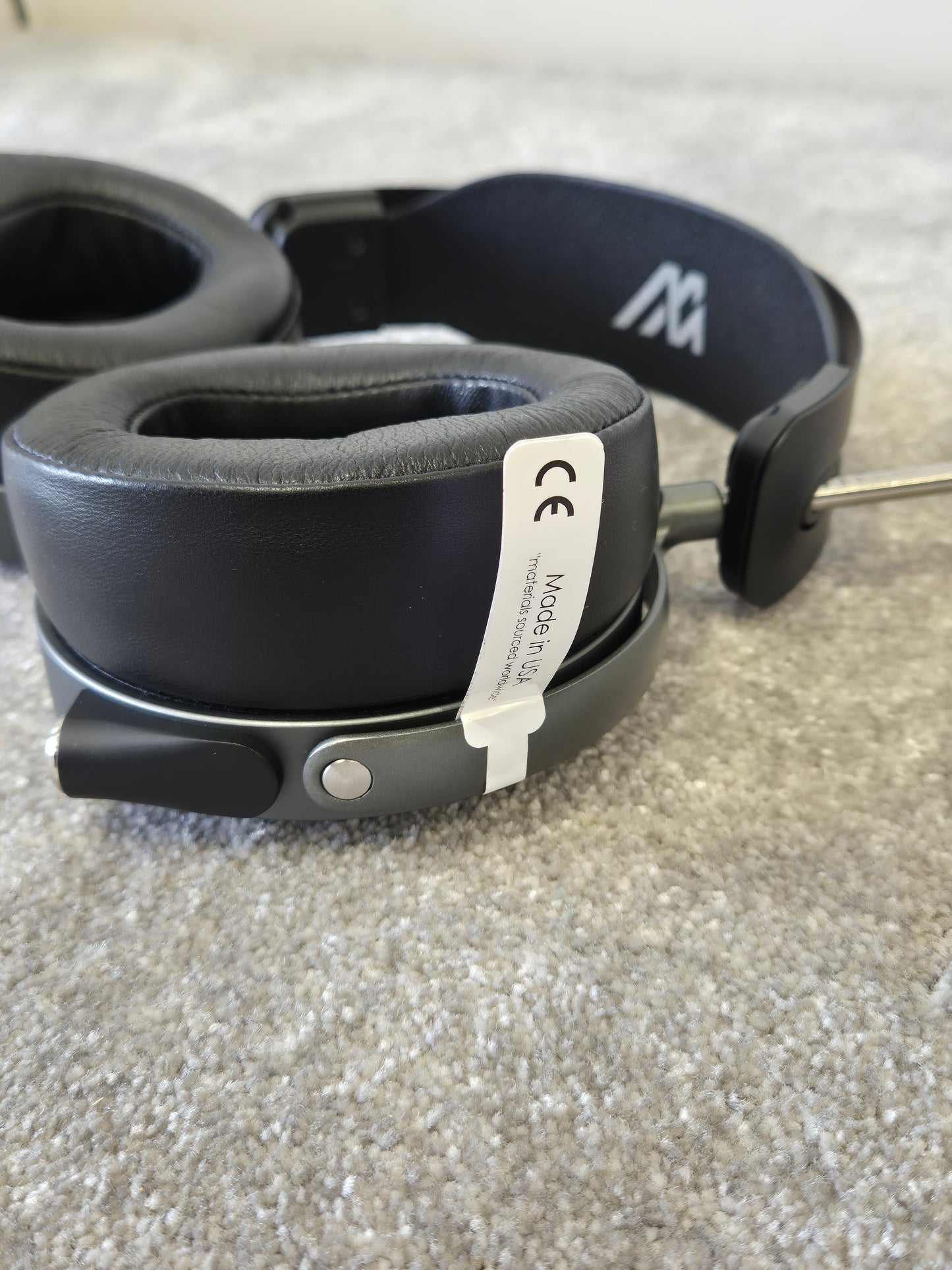 Audeze MM-500 - Professional Open Back Headphones w/ Case - New