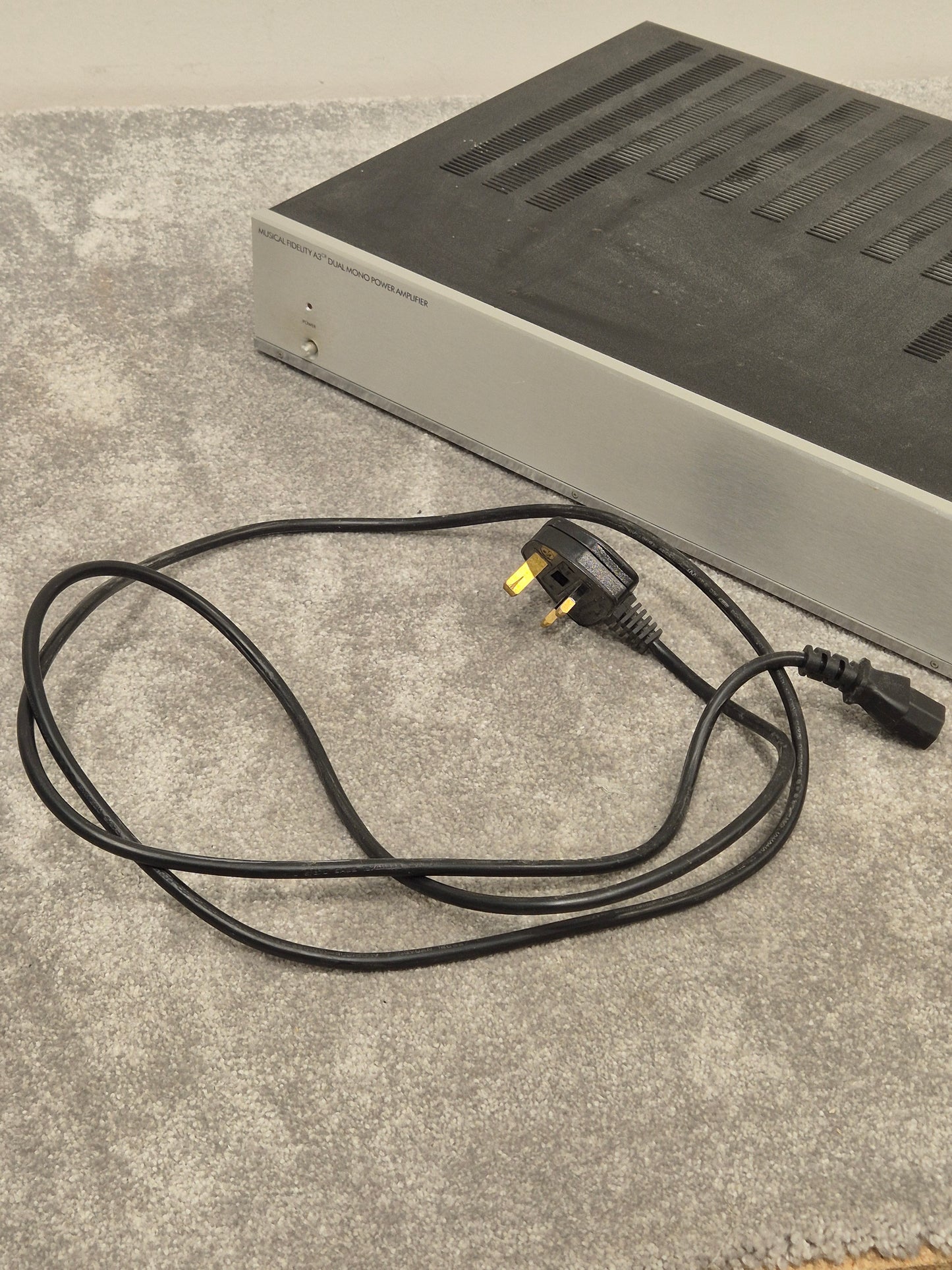 Musical Fidelity A3cr Dual Mono Amplifier - Audio Amplifier