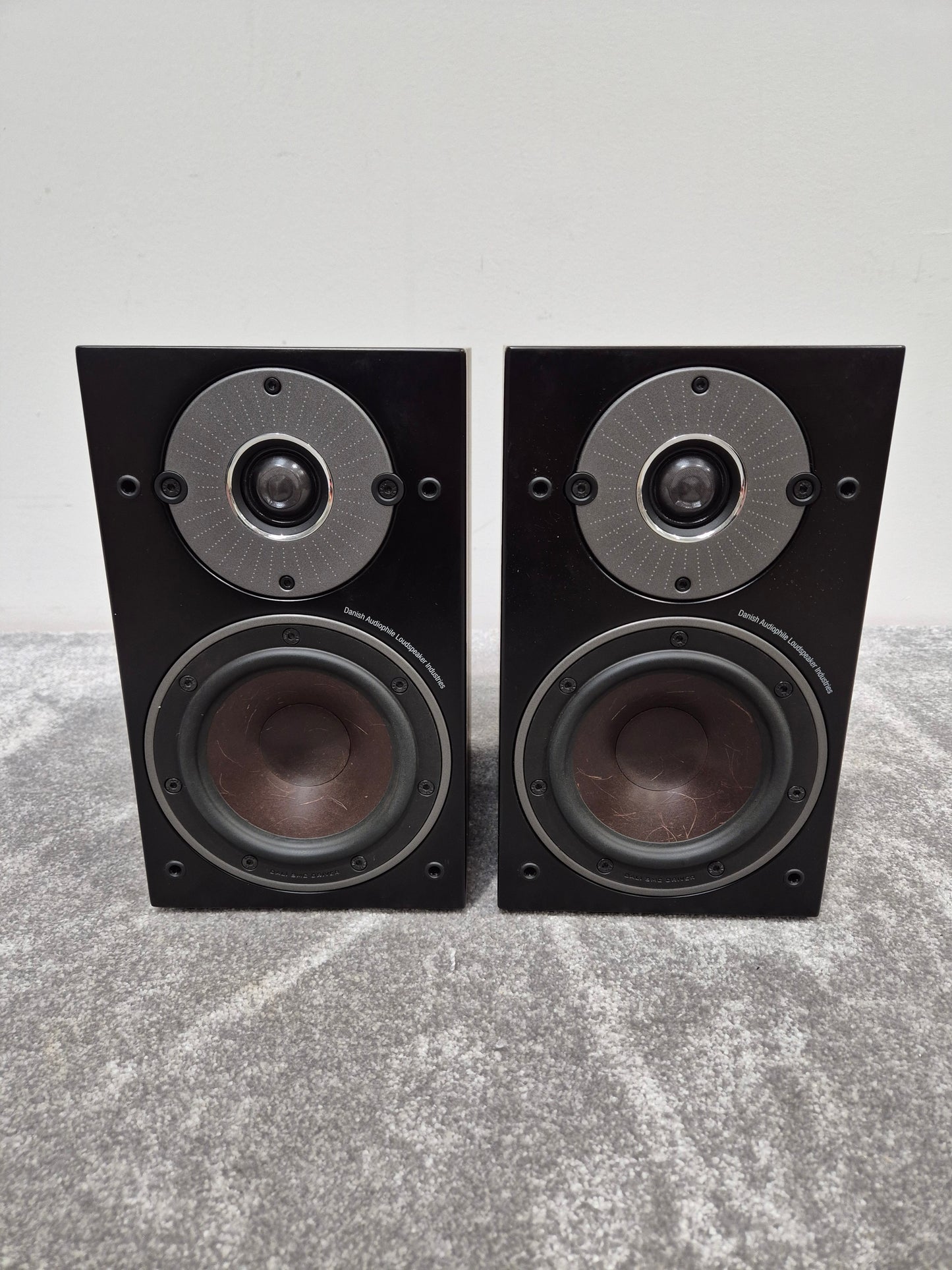 DALI OBERON 1 - Bookshelf Speakers (Pair)