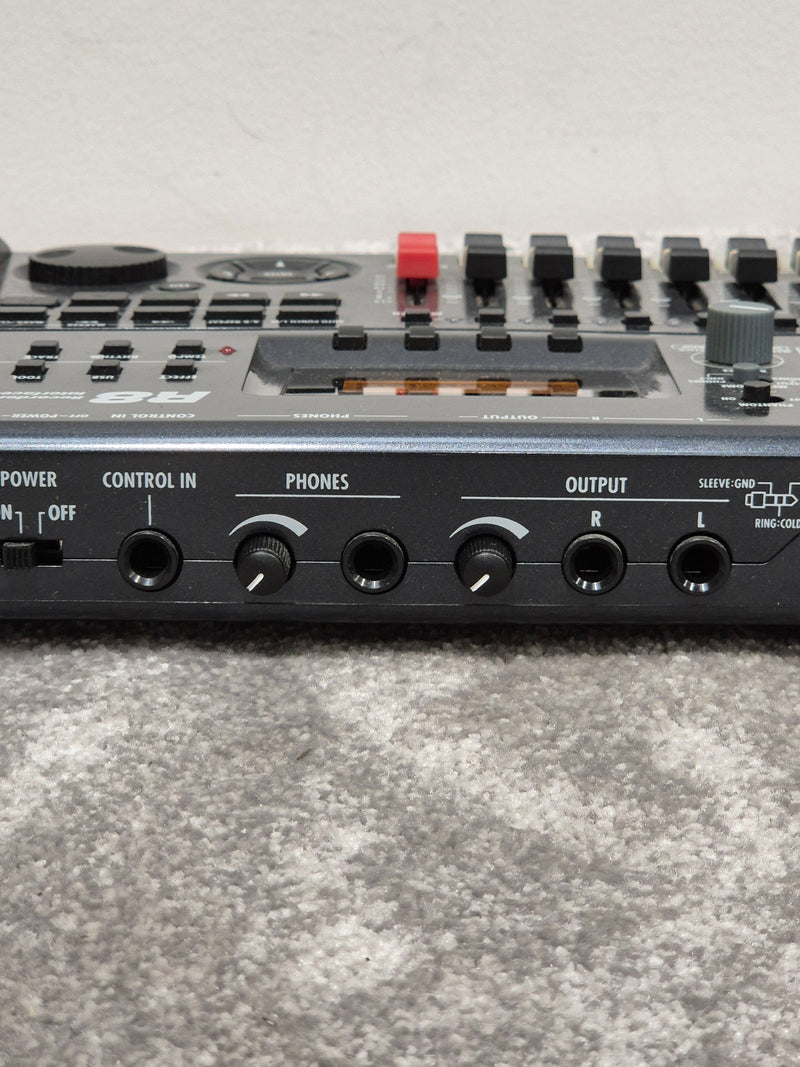 Zoom R8 - 8-Track SD Card Recorder w/ Case - image 7