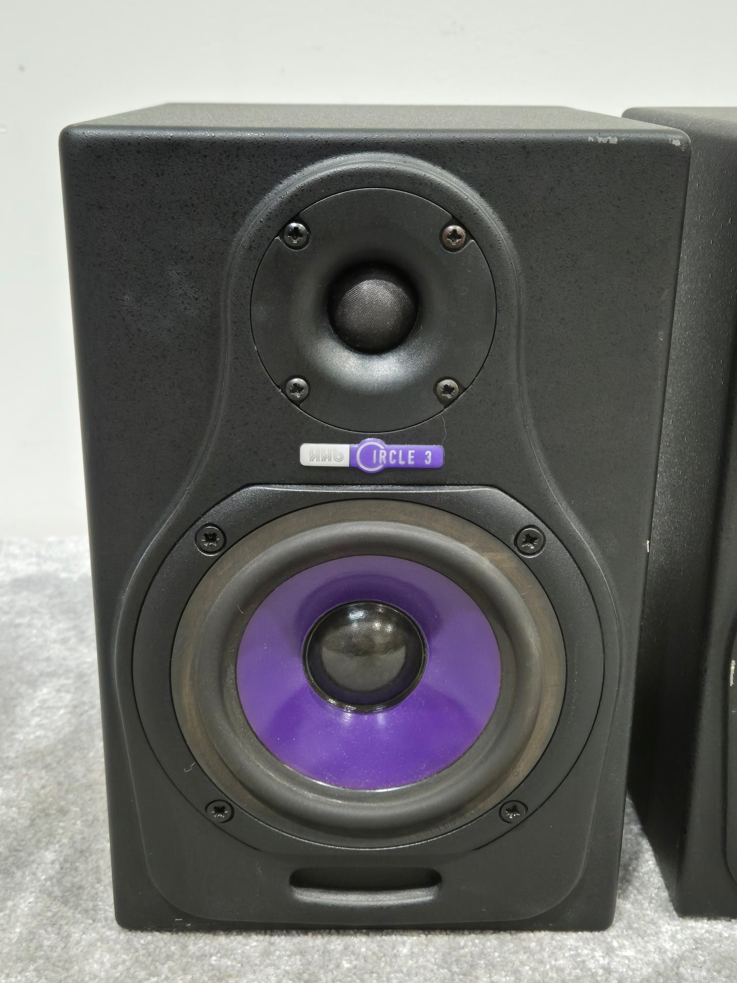 HHB Circle 3 - Passive Speaker Monitors (Pair)