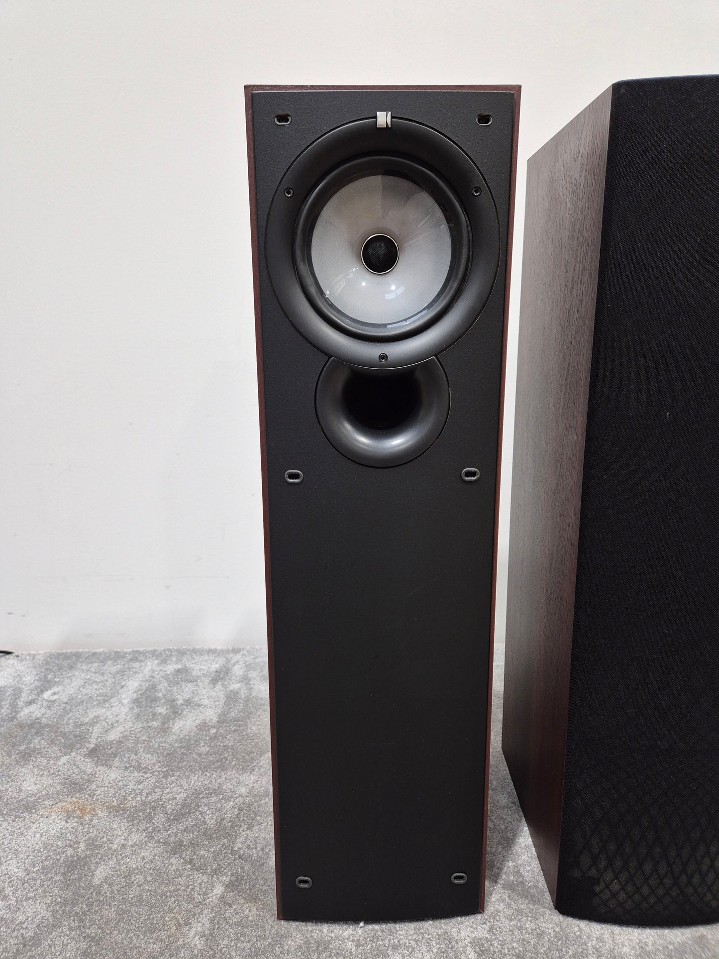 KEF Q35 - Two-Way Coaxial Speaker System