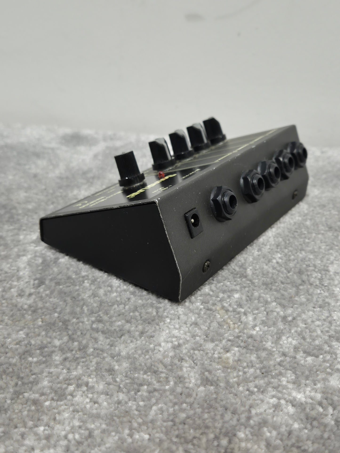 Sound Lab WAM 290 Micro Mixer - 4-Channel Mono Mixer