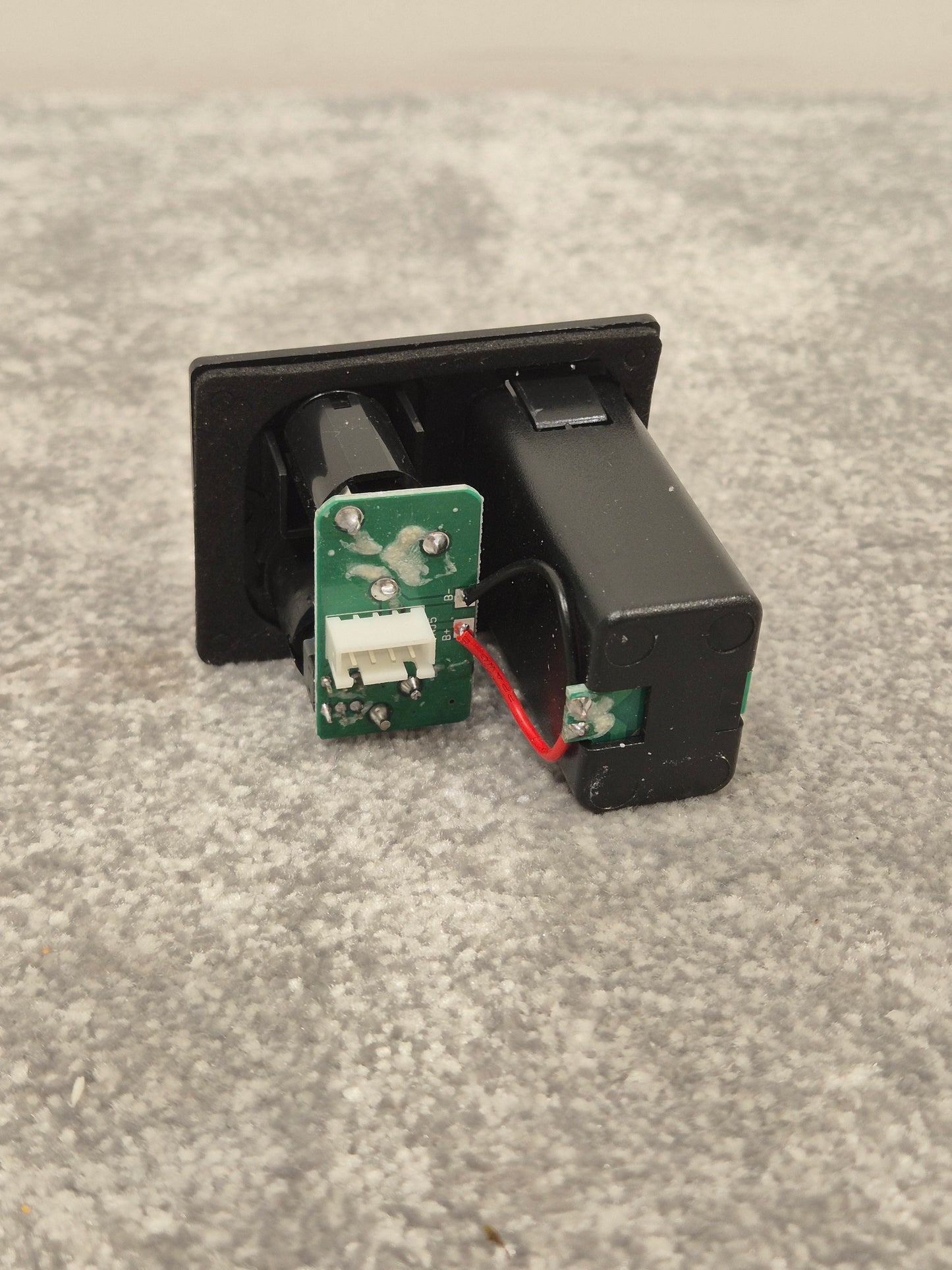 Digital Processing Tuner LC-5 - Guitar Tuner