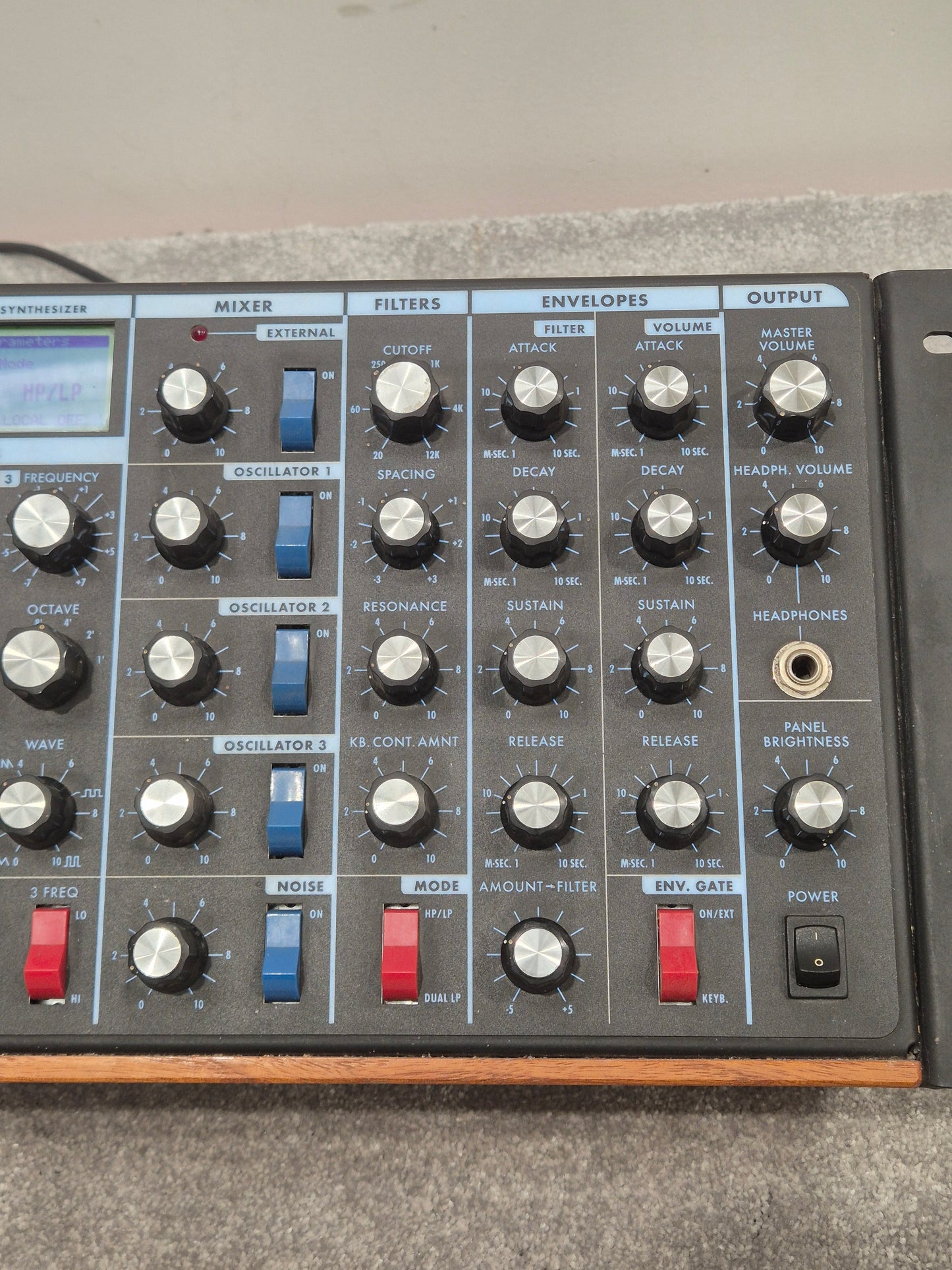 Moog Voyager RME - 5U Rack Mount Synthesizer