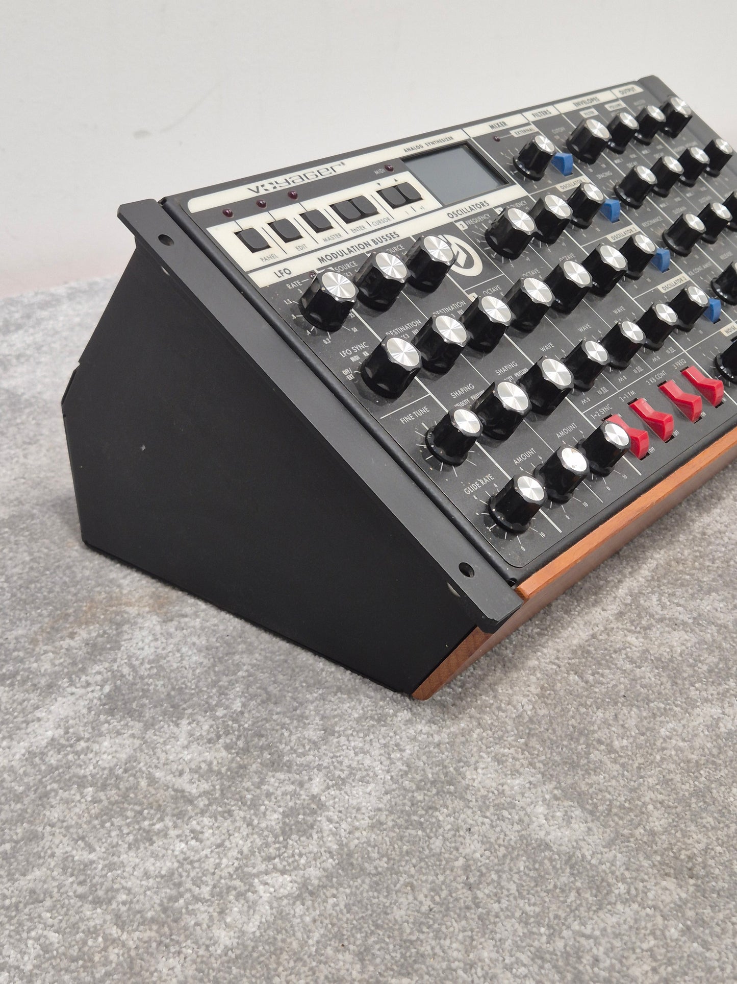 Moog Voyager RME - 5U Rack Mount Synthesizer