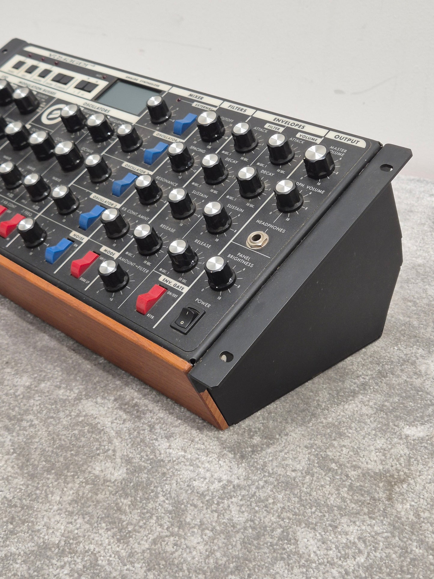 Moog Voyager RME - 5U Rack Mount Synthesizer