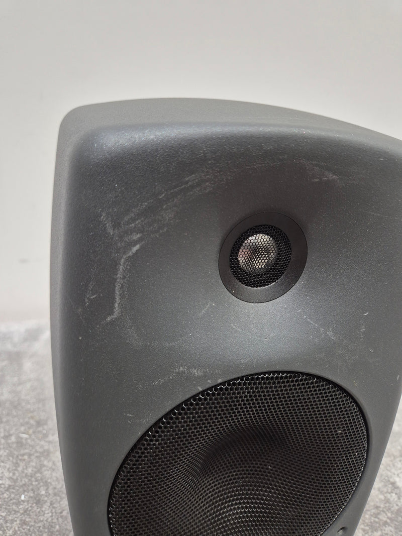 Genelec 8030A - Bi-Amplified Studio Monitor - image 2