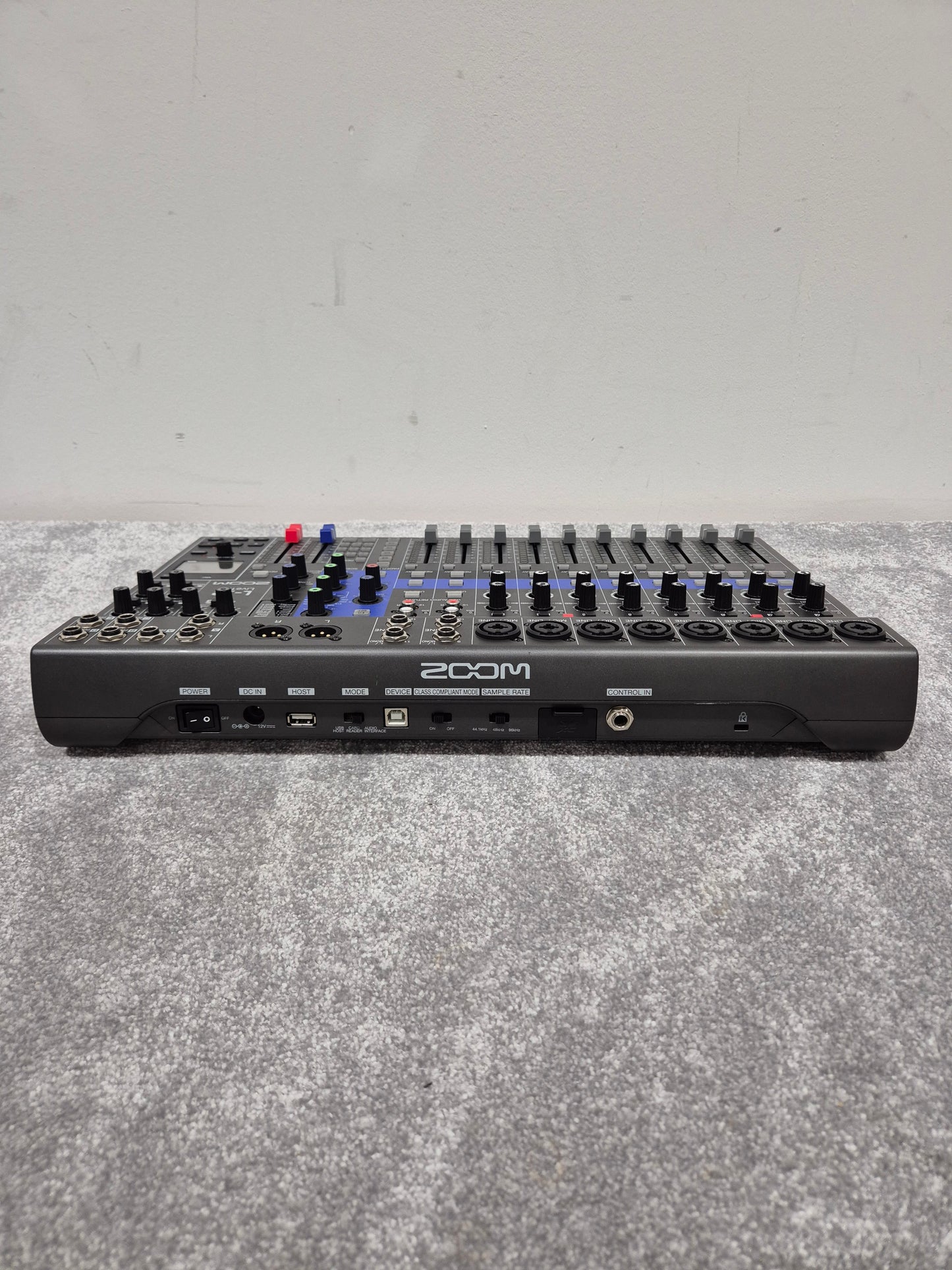 Zoom LiveTrack L12 - Digital Mixer and Multitrack Recorder w/ Original Box