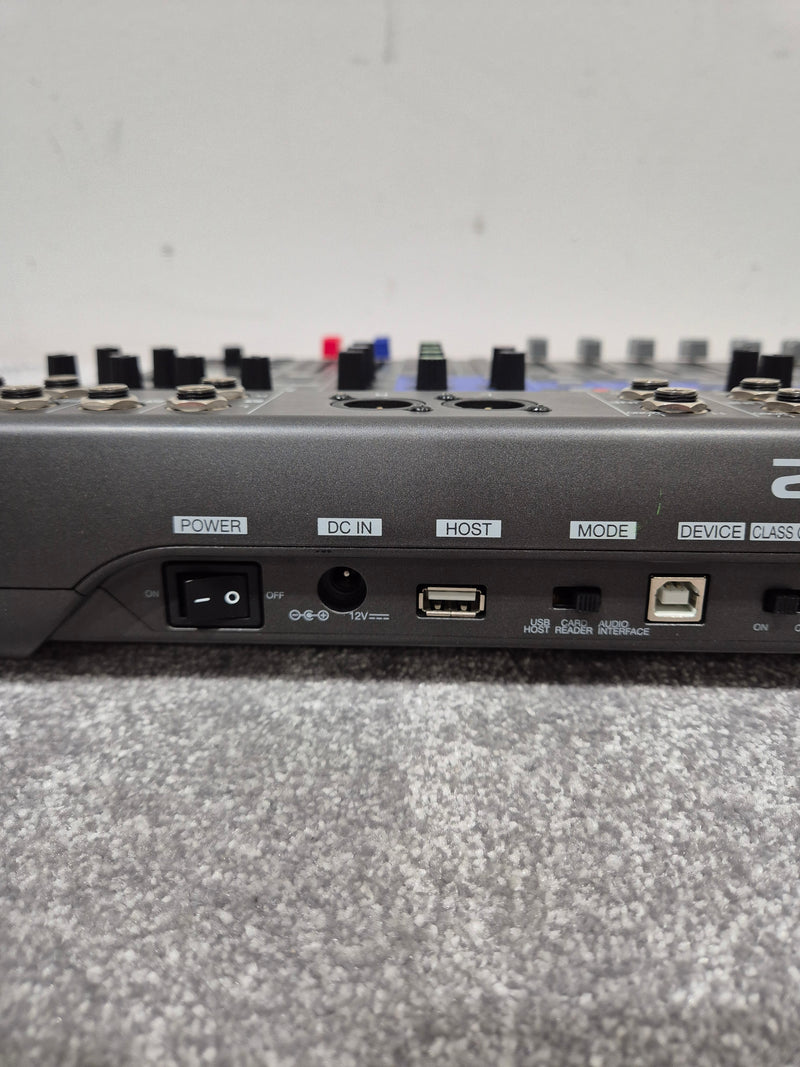Zoom LiveTrack L12 - Digital Mixer and Multitrack Recorder w/ Original Box - image 7