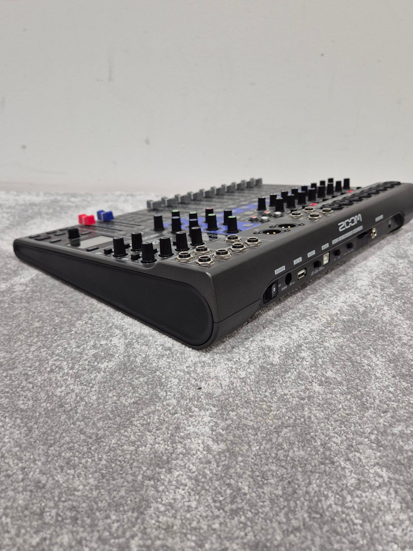 Zoom LiveTrack L12 - Digital Mixer and Multitrack Recorder w/ Original Box