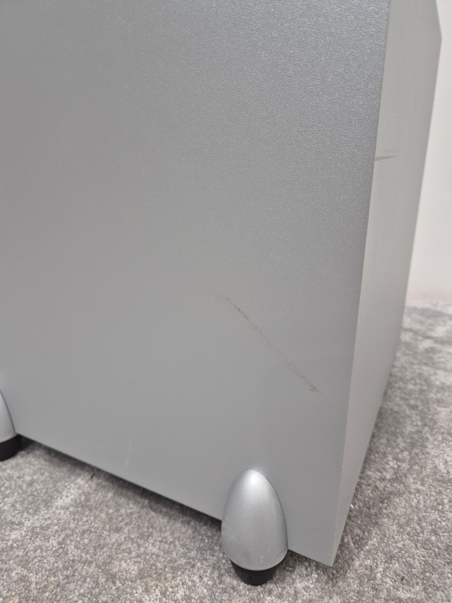 KEF PSW2010 - 10-inch Powered Subwoofer - Excellent