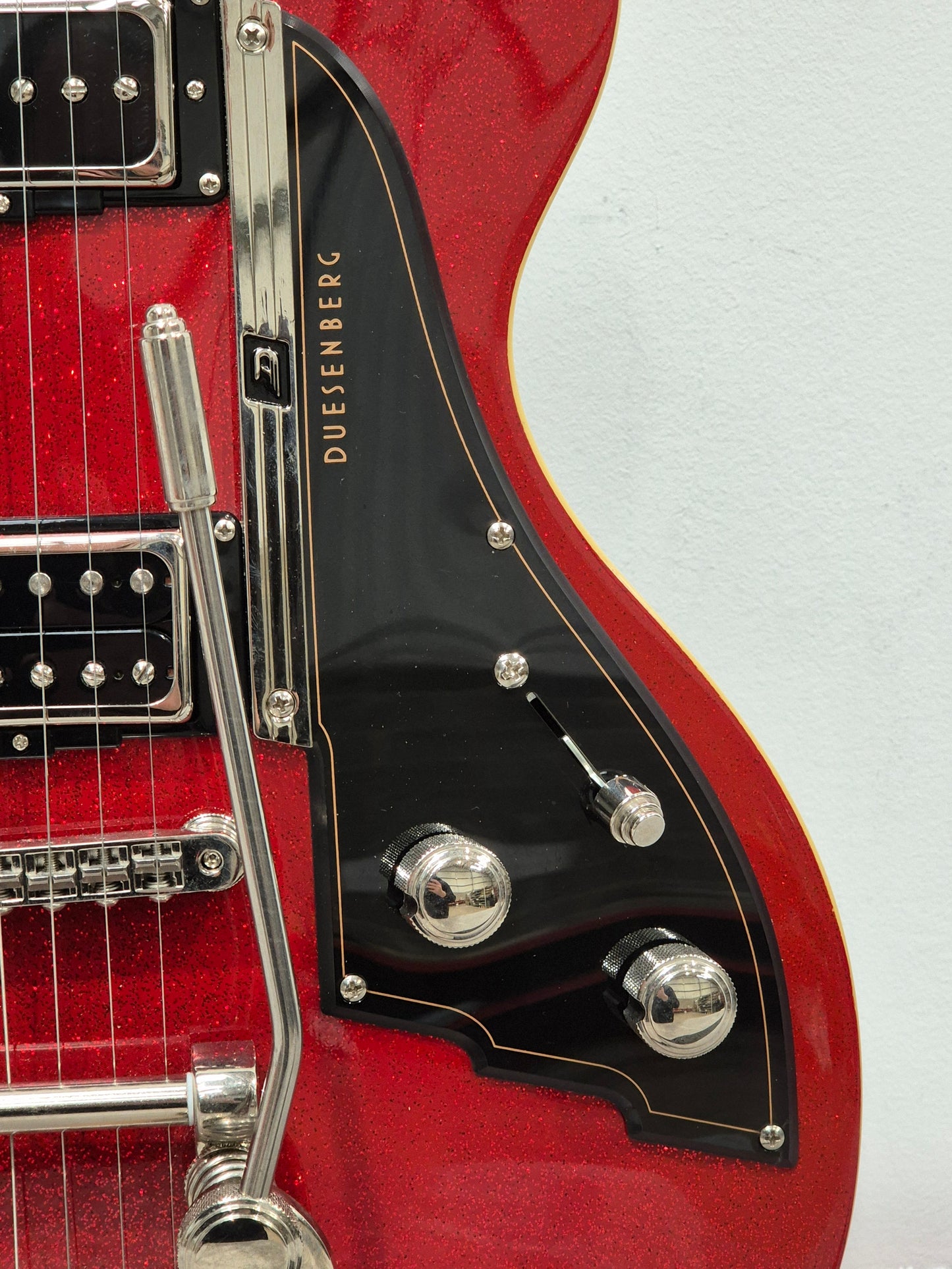 Duesenberg Starplayer TV - Semi-Hollow Electric Guitar w/ Hard Case - Mint