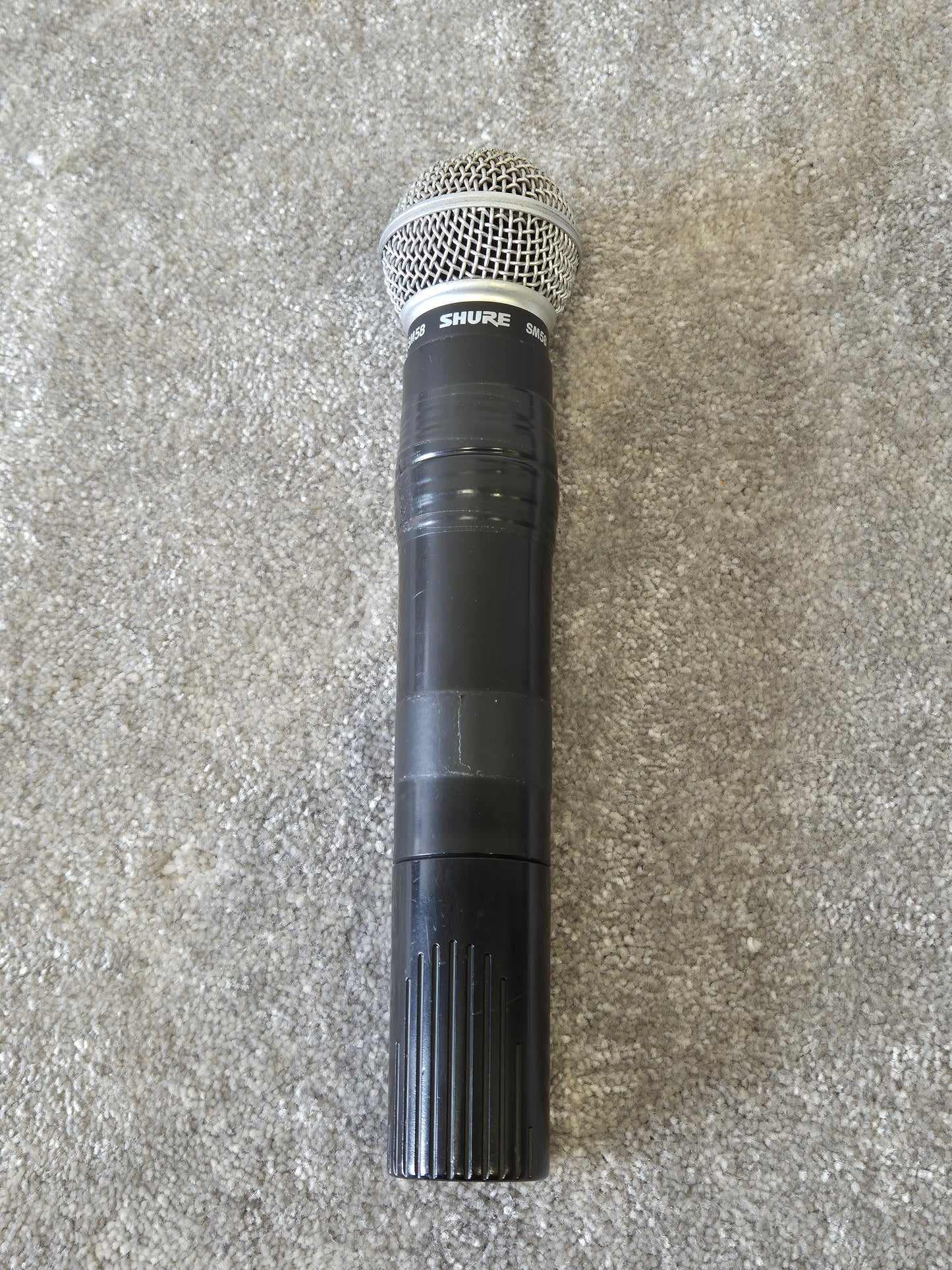 Shure T4N/SM58 - Wireless Handheld Microphone System w/ Case - Good