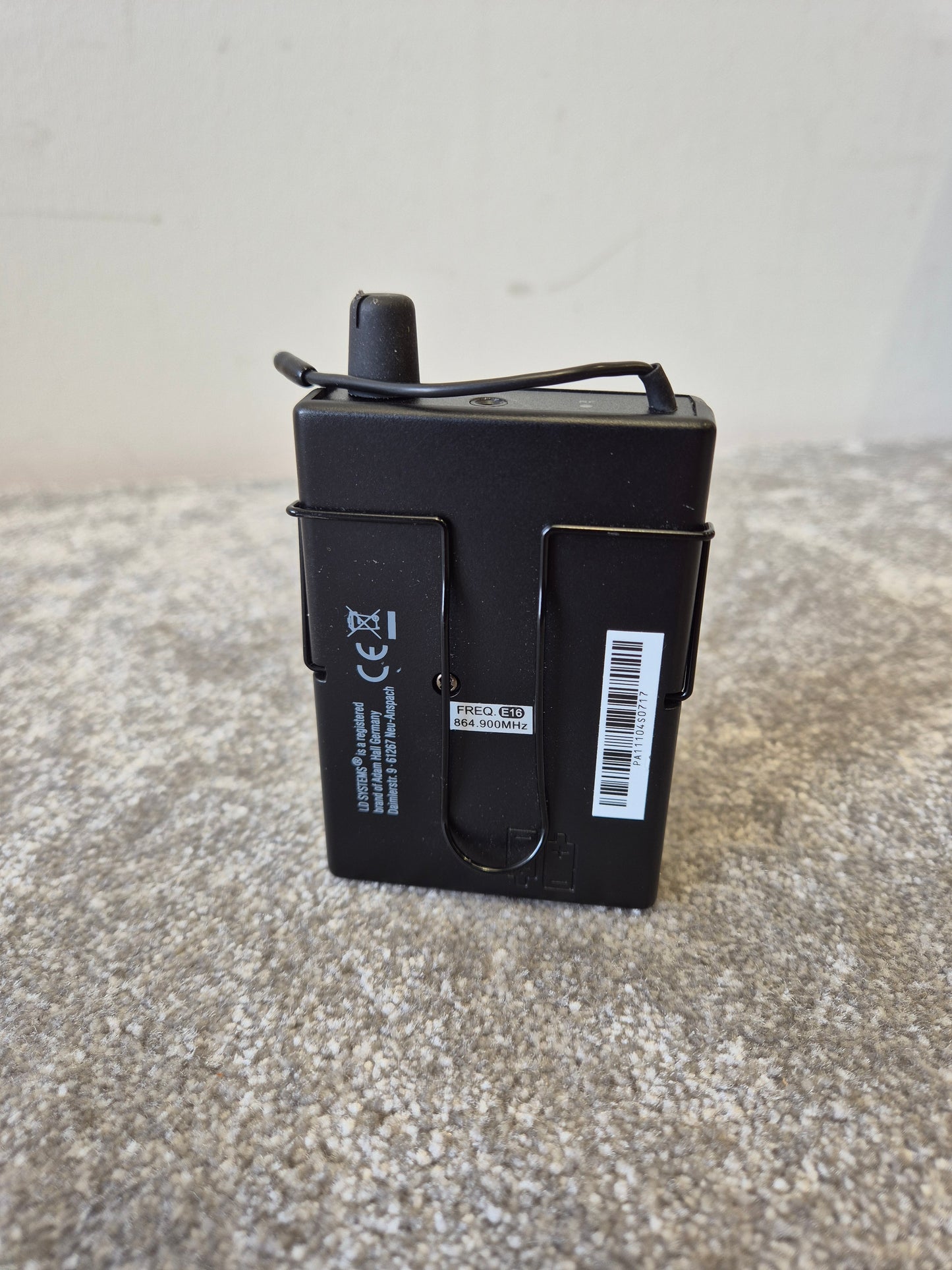 LD Systems MEIONE - In Ear Monitoring System w/ Case - Very Good