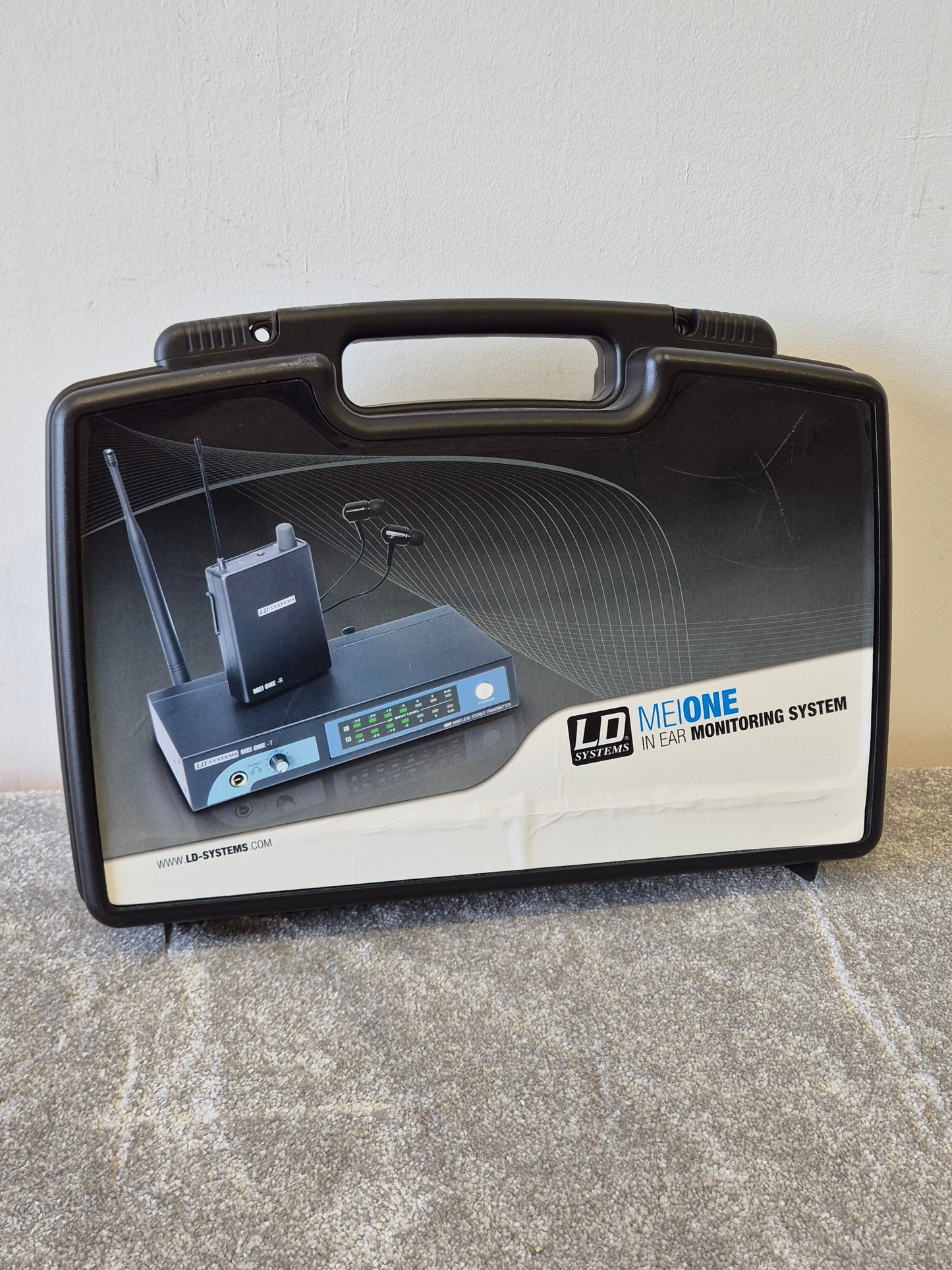 LD Systems MEIONE - In Ear Monitoring System w/ Case - Very Good