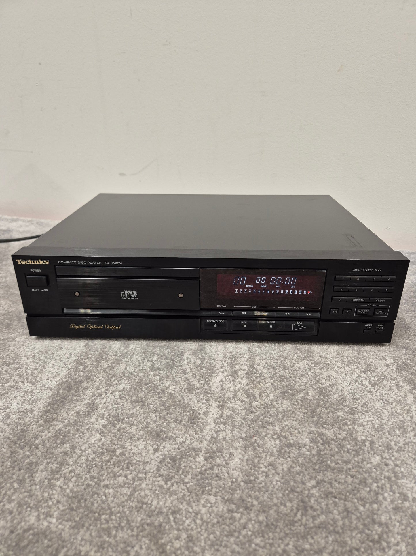 Technics SL-PJ37A - Compact Disc Player - Excellent