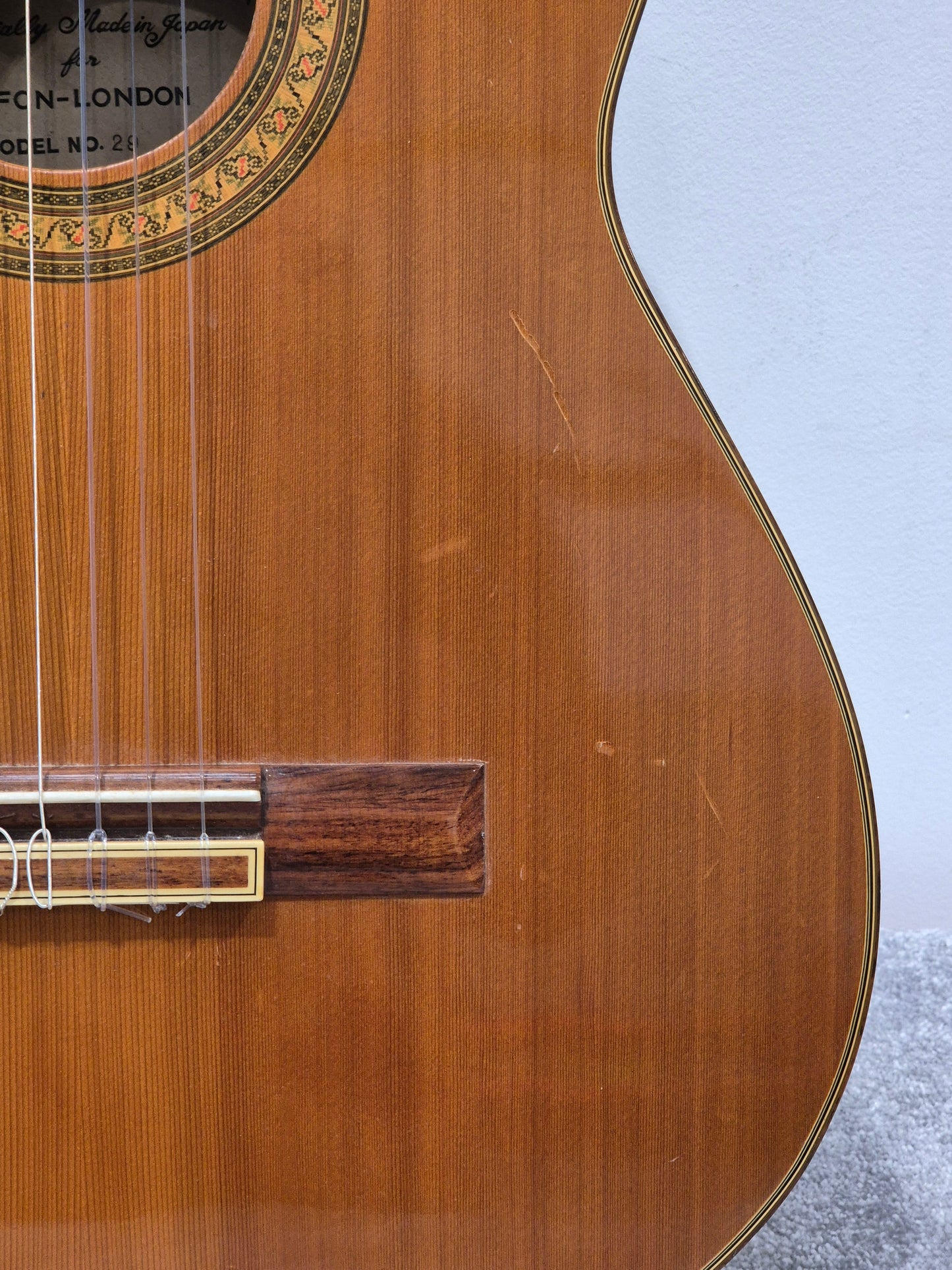 Kimbara Model 29 - Acoustic Guitar w/ Soft Gig Bag
