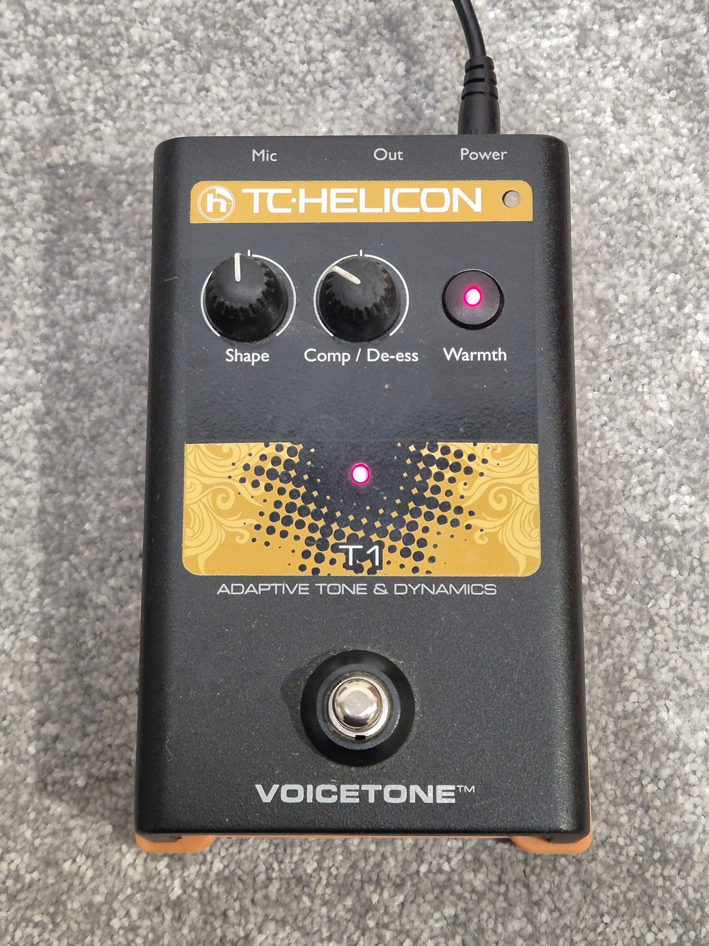 TC Helicon VoiceTone T1 - Vocal Effects Processor - Excellent