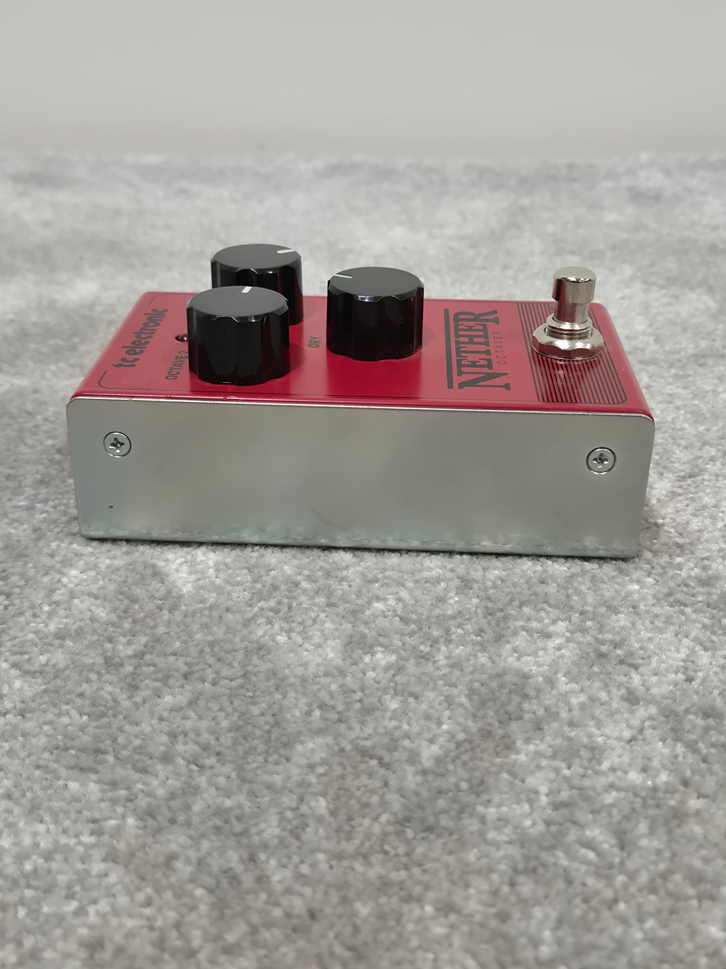 TC Electronic Nether Octaver - All-Analog Bypass Pedal w/ Original Box - Excellent