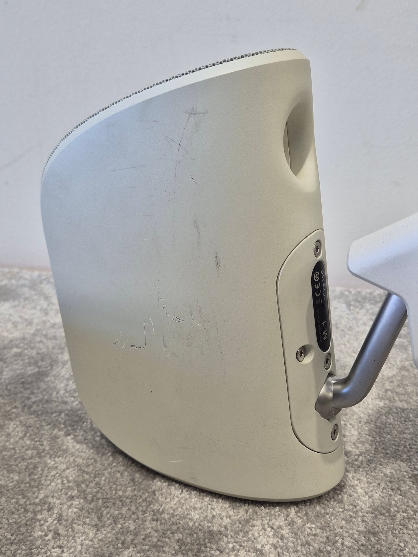 Bowers & Wilkins MT-50- Mini Theatre System (Spares or Repairs)