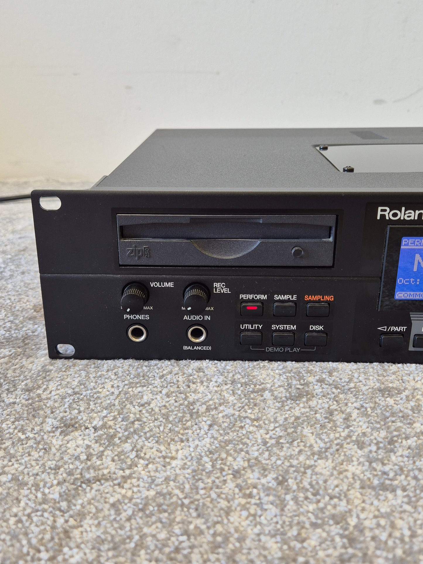 Roland VP-9000 - Variphrase Processor w/ Original Box