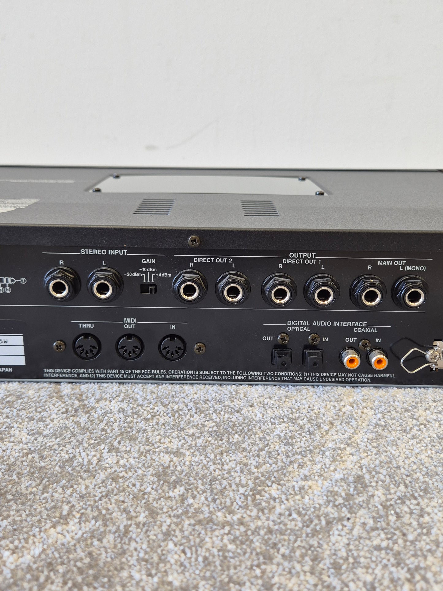 Roland VP-9000 - Variphrase Processor w/ Original Box
