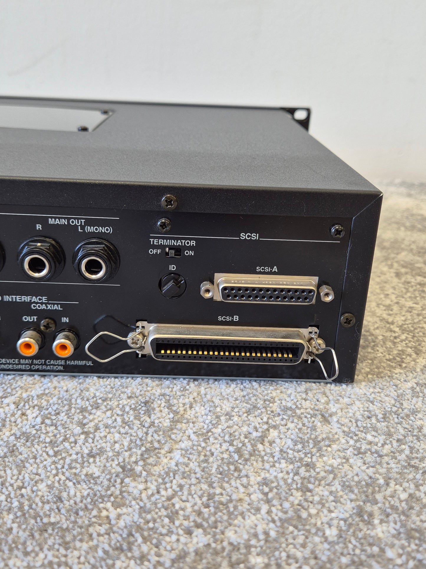 Roland VP-9000 - Variphrase Processor w/ Original Box
