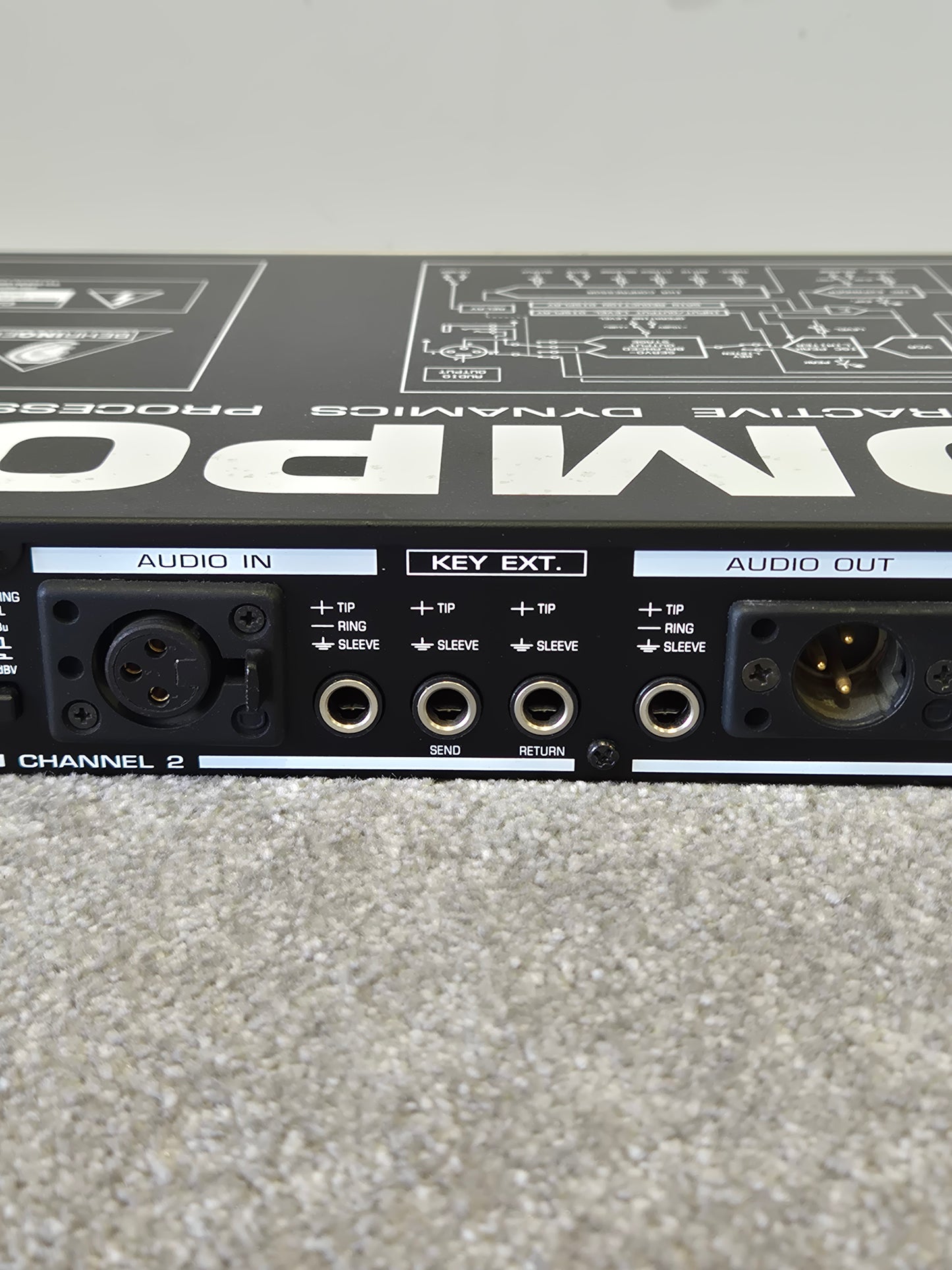 Behringer Composer MDX 2100 - Dual-Channel Dynamics Processor