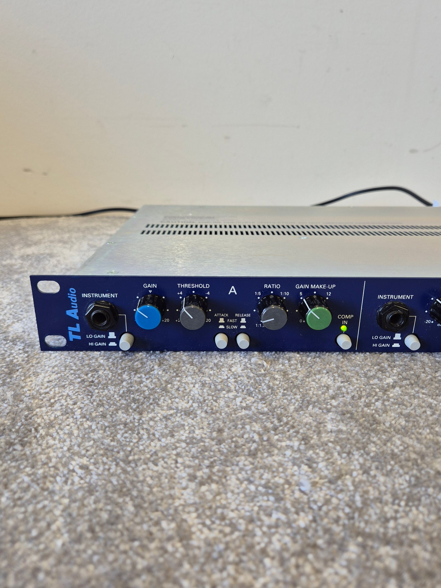 TL Audio C-2021 Valve Compressor - Dual-Channel Compressor