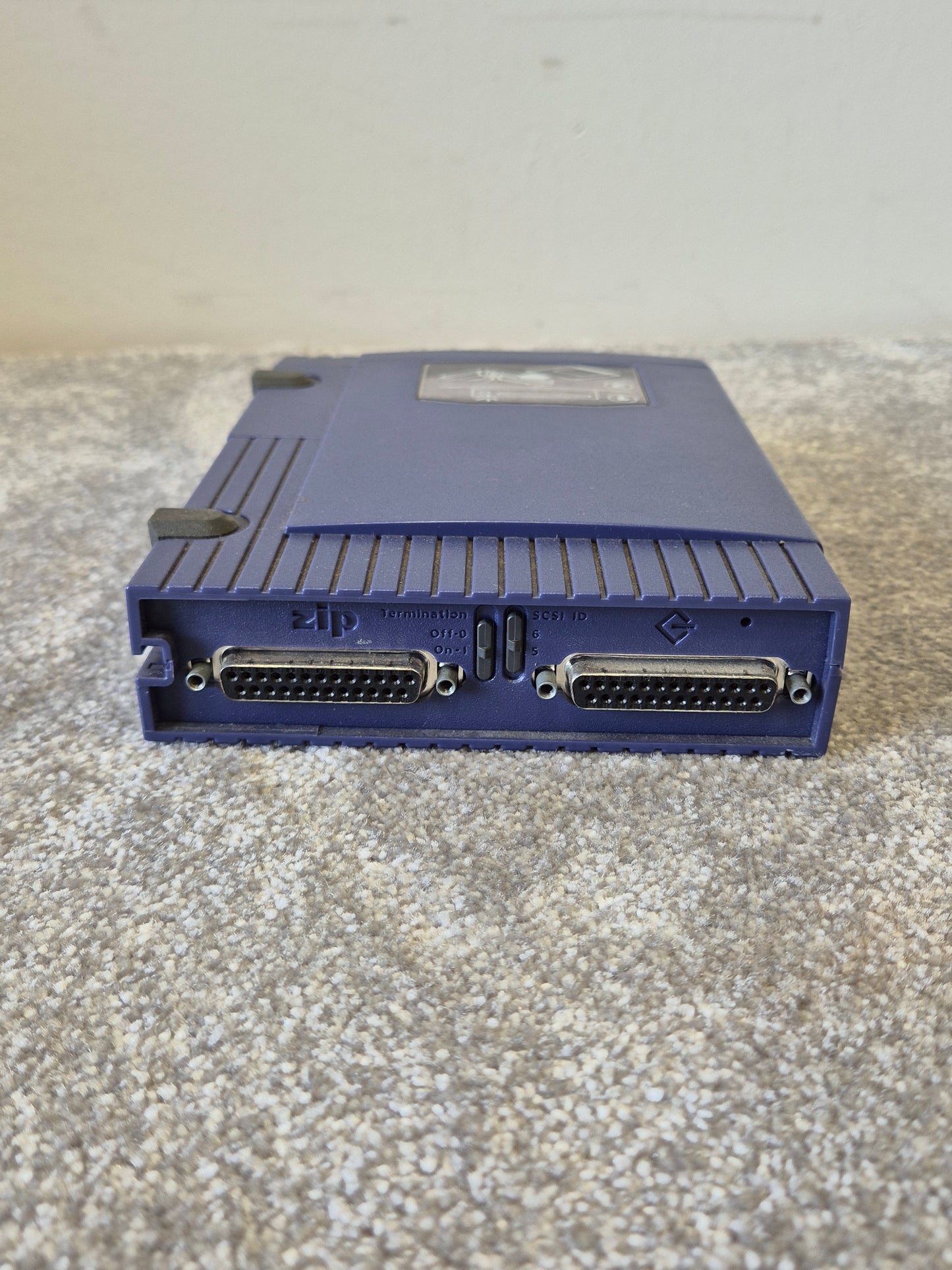 Iomega Zip 100 - Removable Floppy Disk