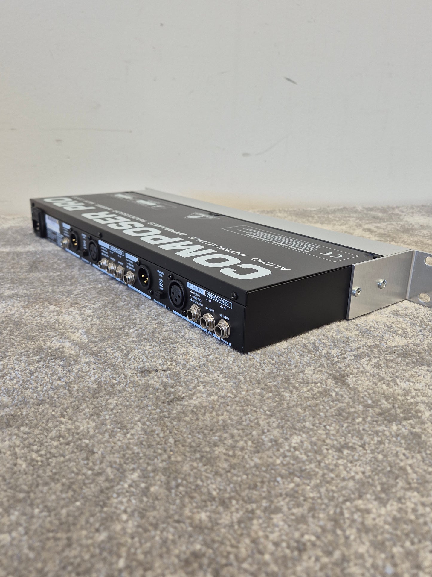 Behringer MDX2200 Composer Pro - 1U Rackmounting Compressor