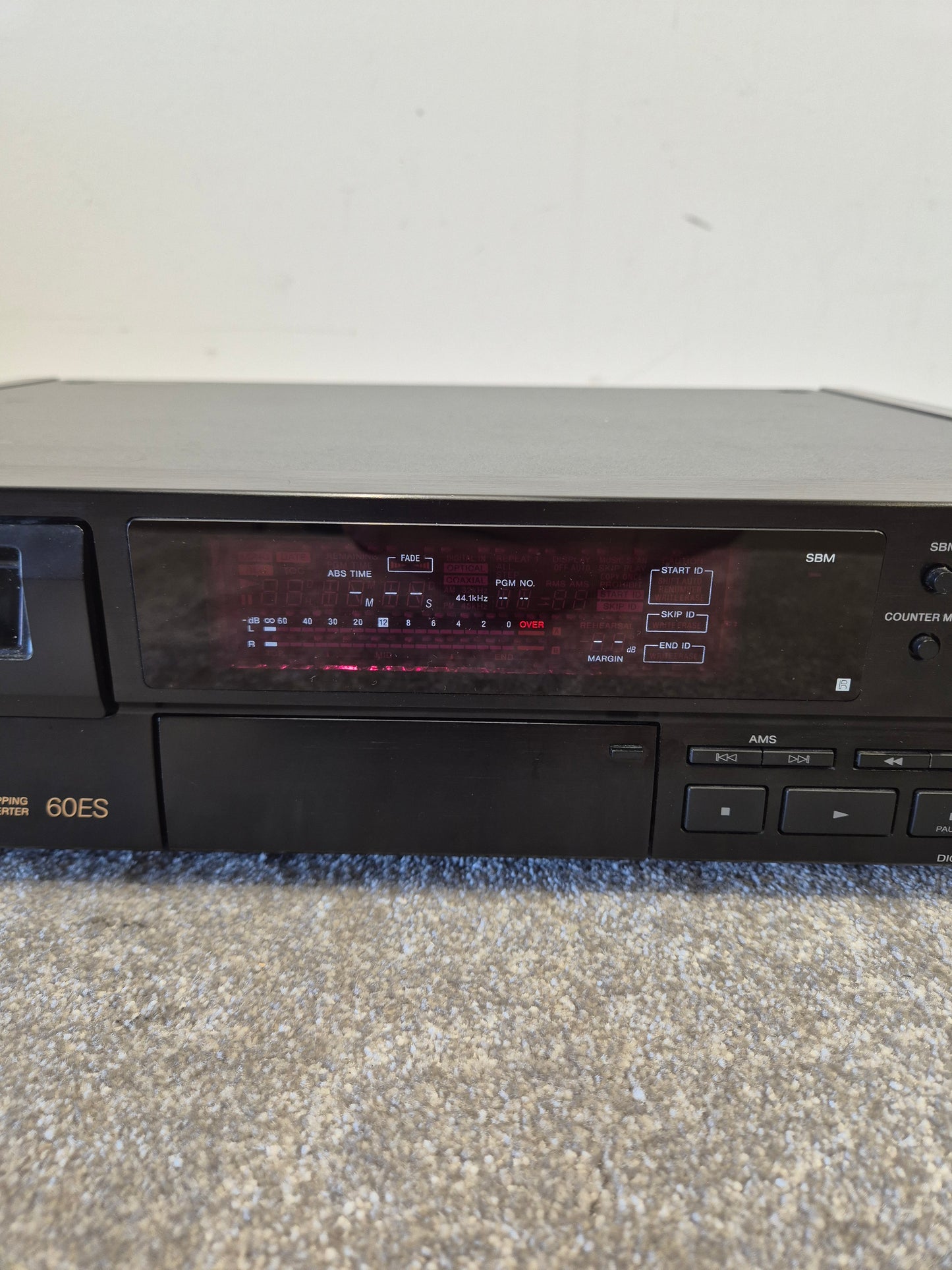 Sony DTC-60ES - DAT Player/Recorder