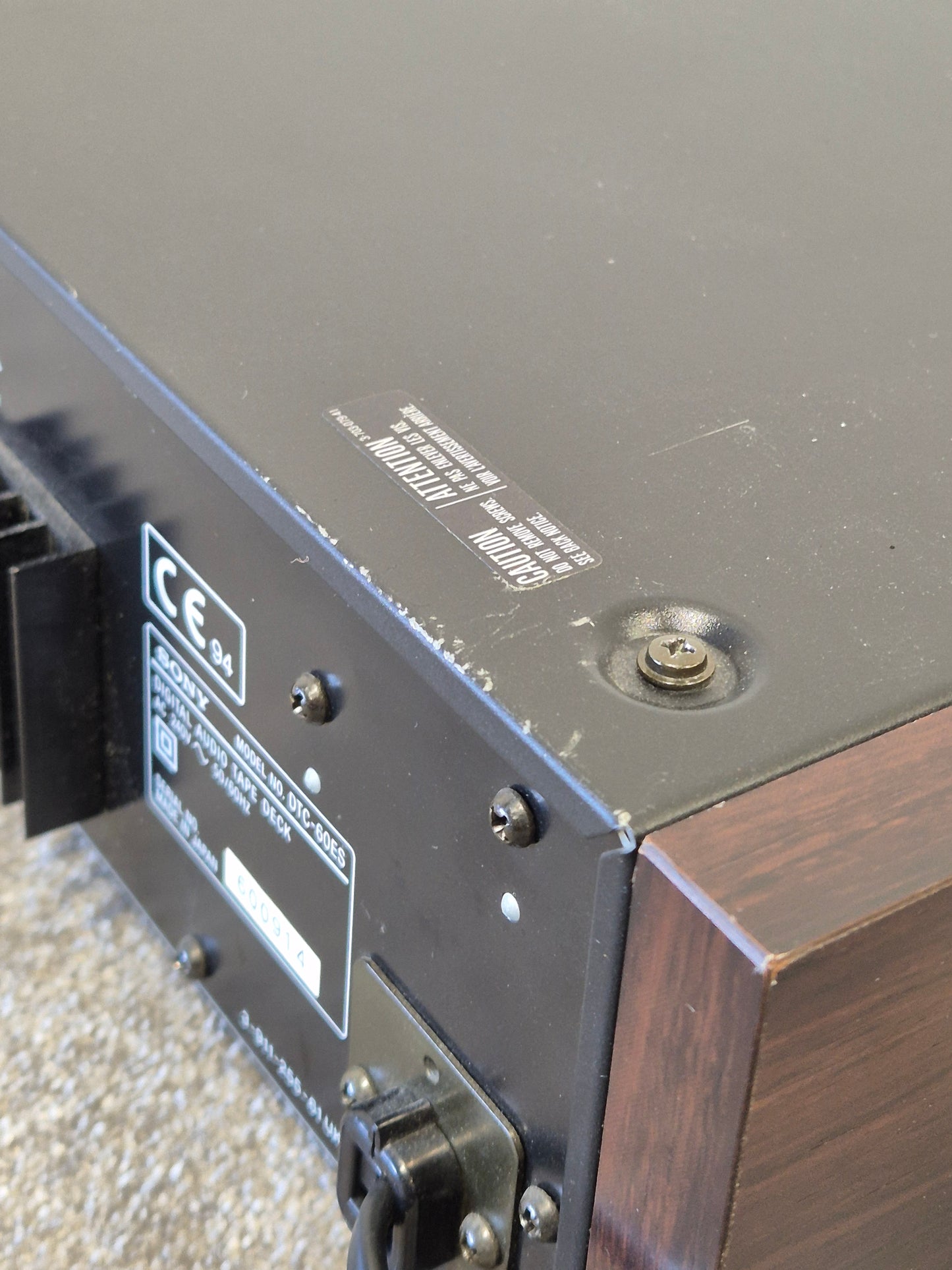 Sony DTC-60ES - DAT Player/Recorder