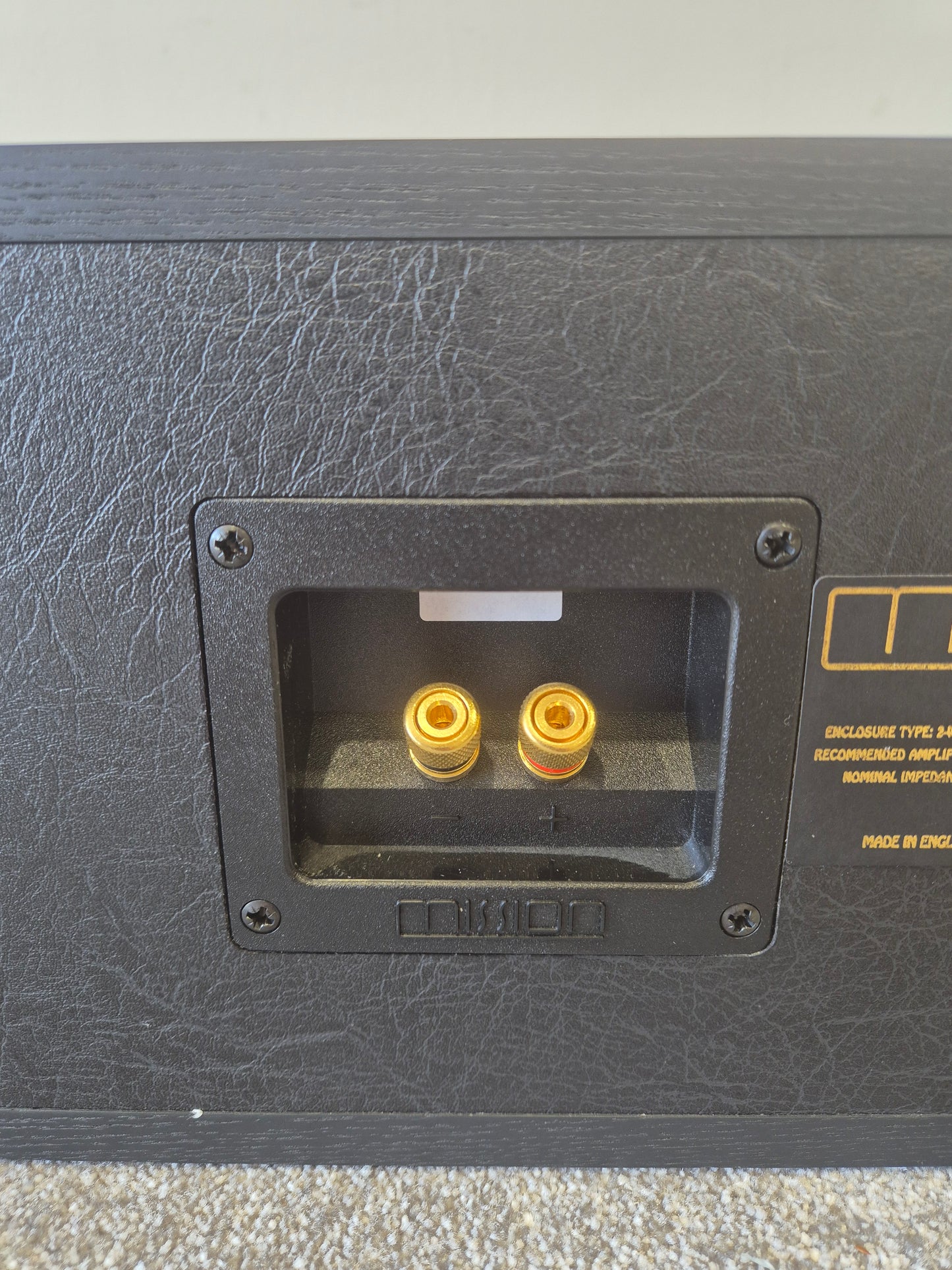 Mission 77c - Center-Channel Speaker