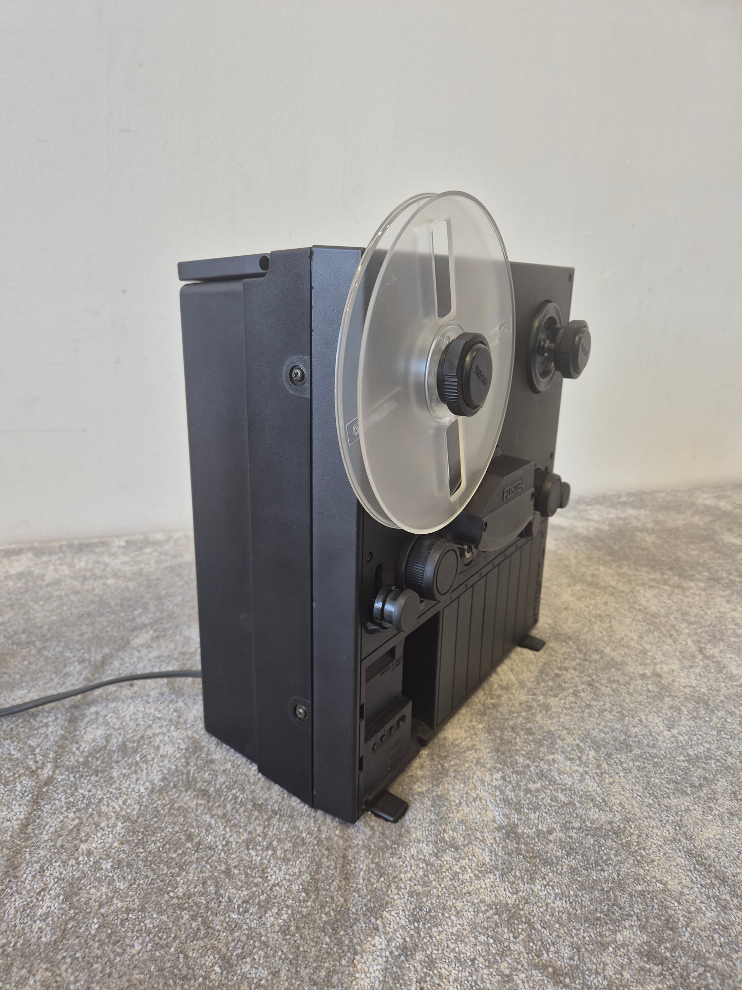 Fostex R8 - 8-Track Reel-to-Reel Tape Recorder (Spares or Repairs)