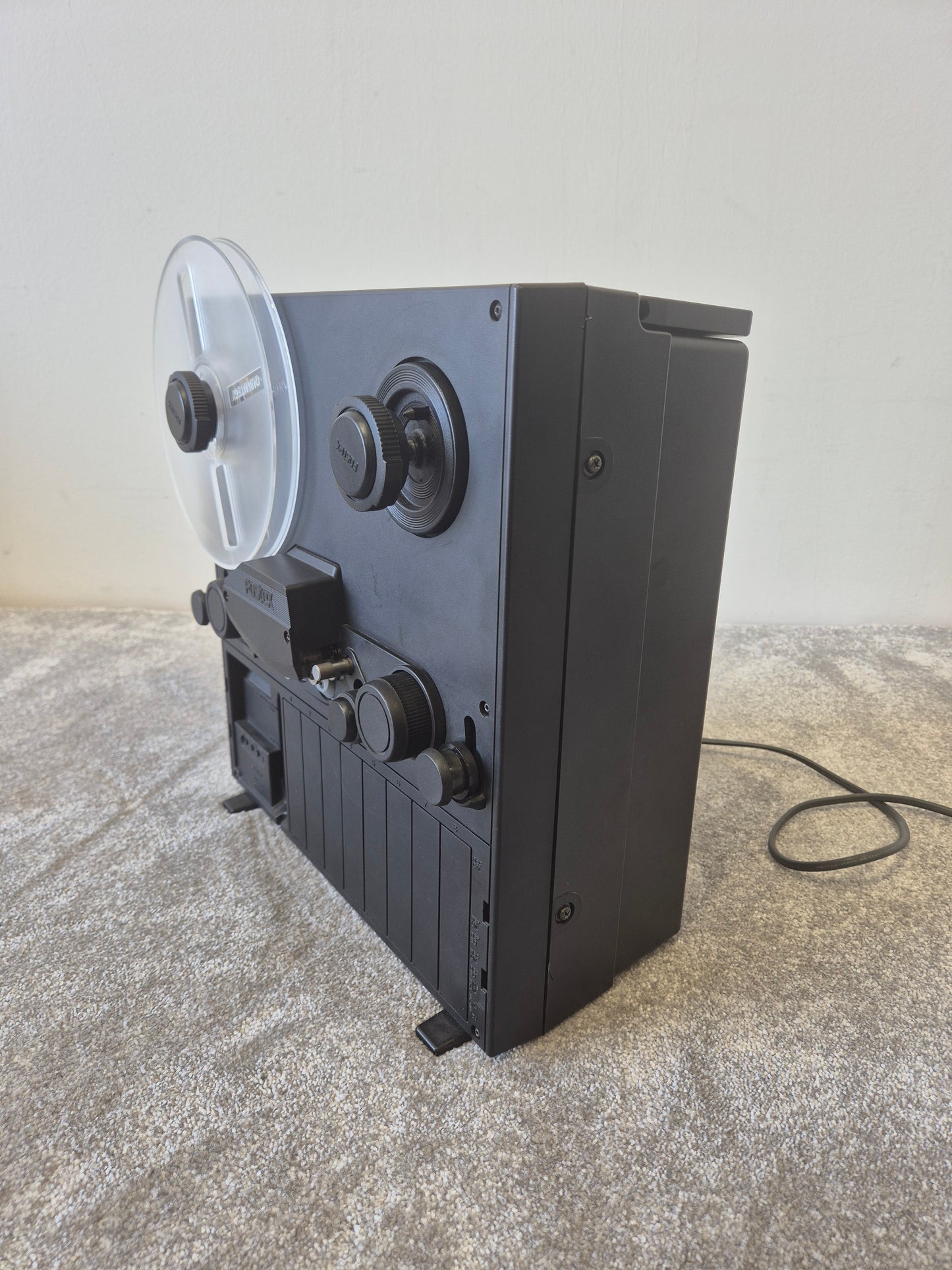 Fostex R8 - 8-Track Reel-to-Reel Tape Recorder (Spares or Repairs)