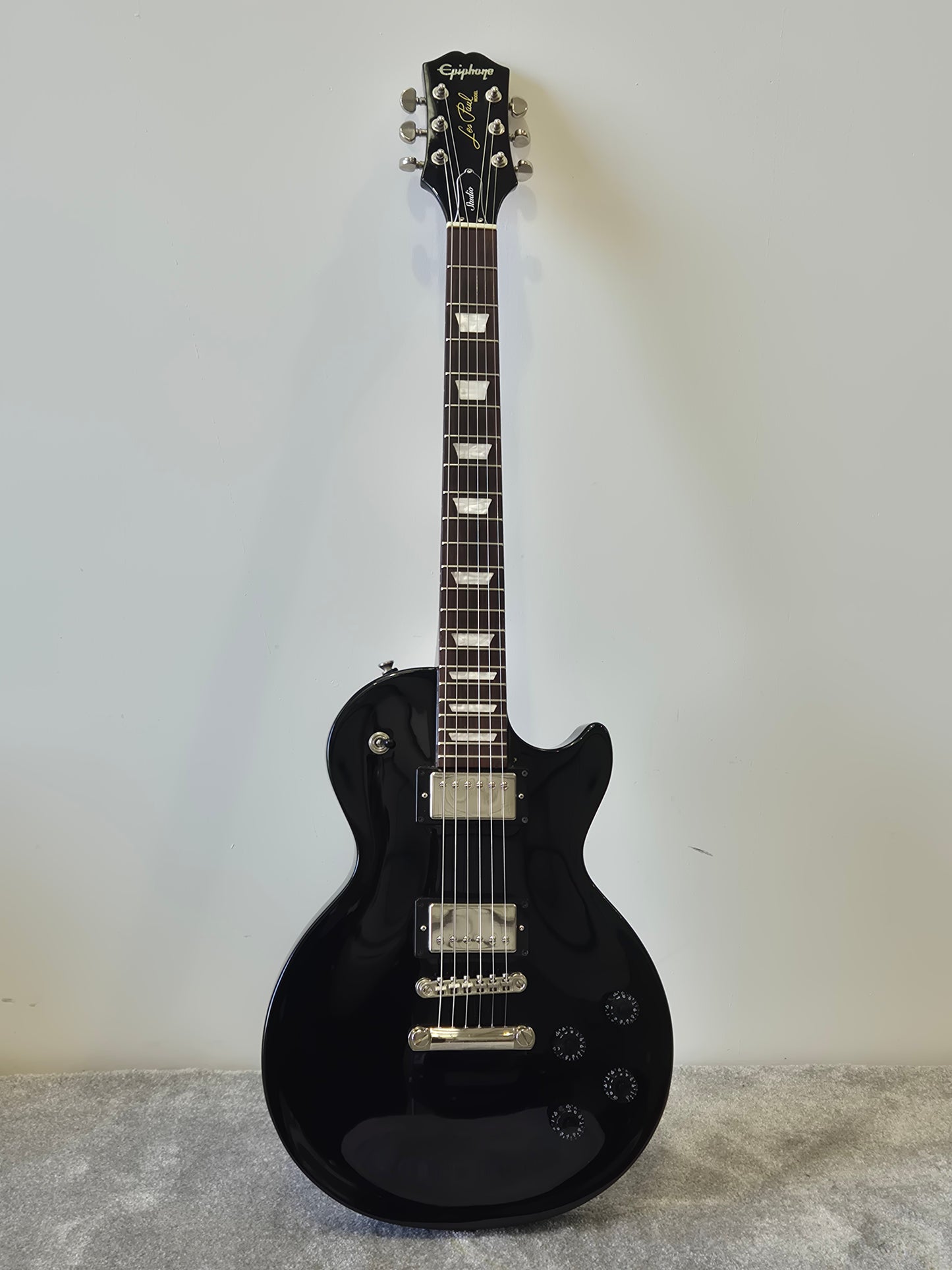 Epiphone Les Paul Studio - Electric Guitar