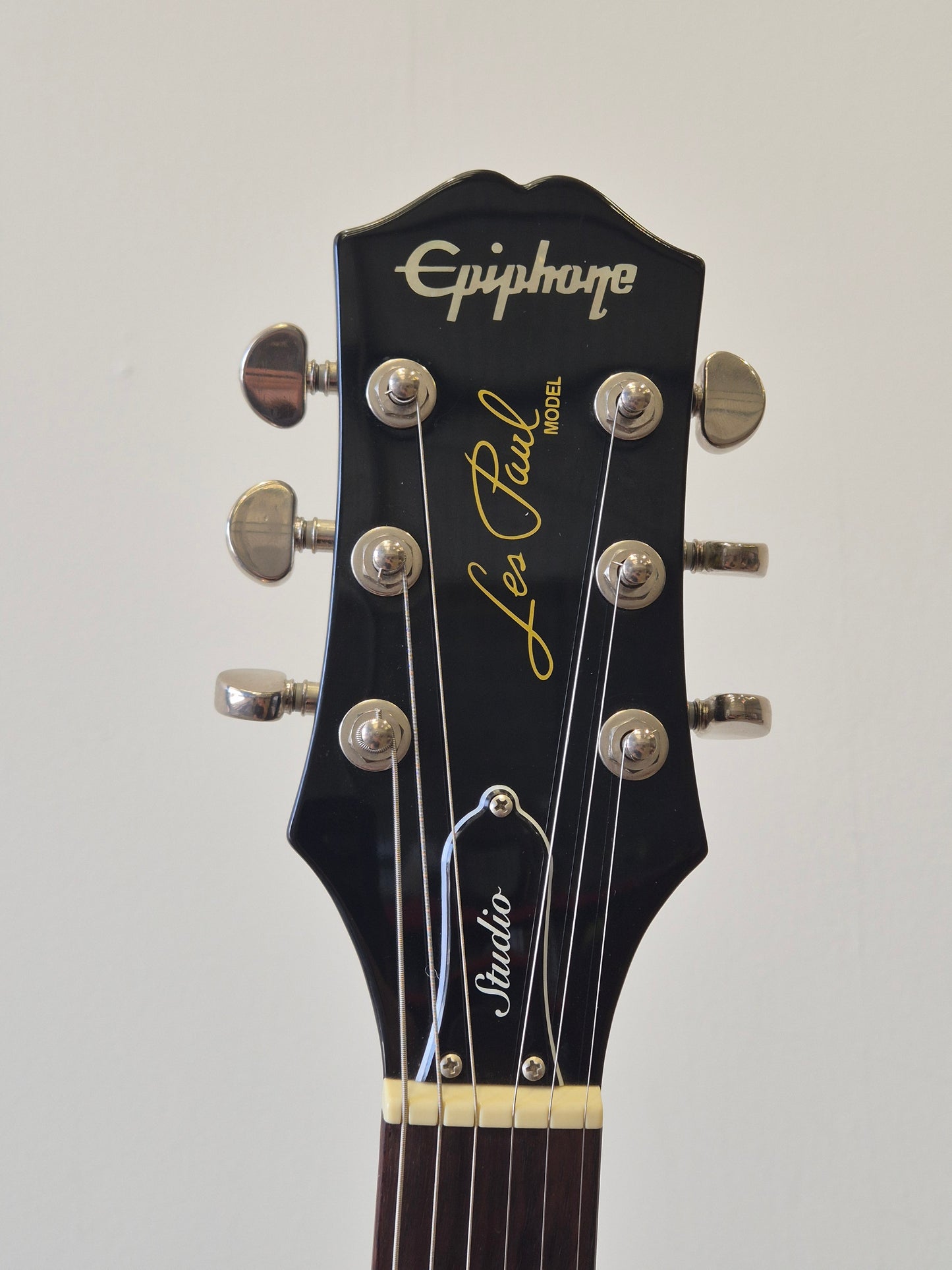 Epiphone Les Paul Studio - Electric Guitar