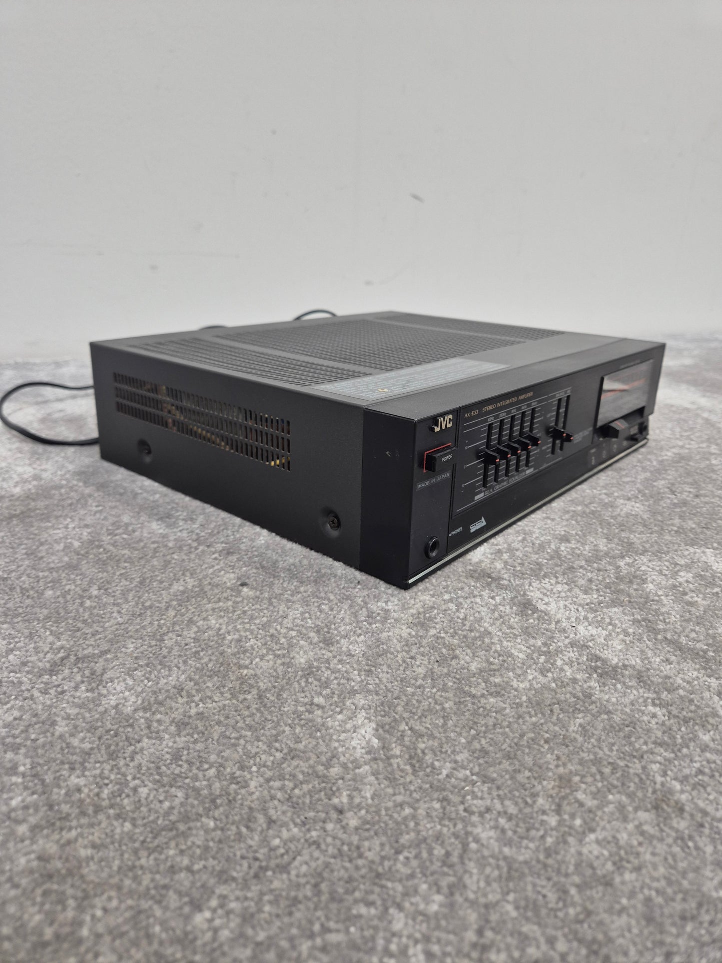 JVC AX-E33 - Stereo Integrated Amplifier - Excellent