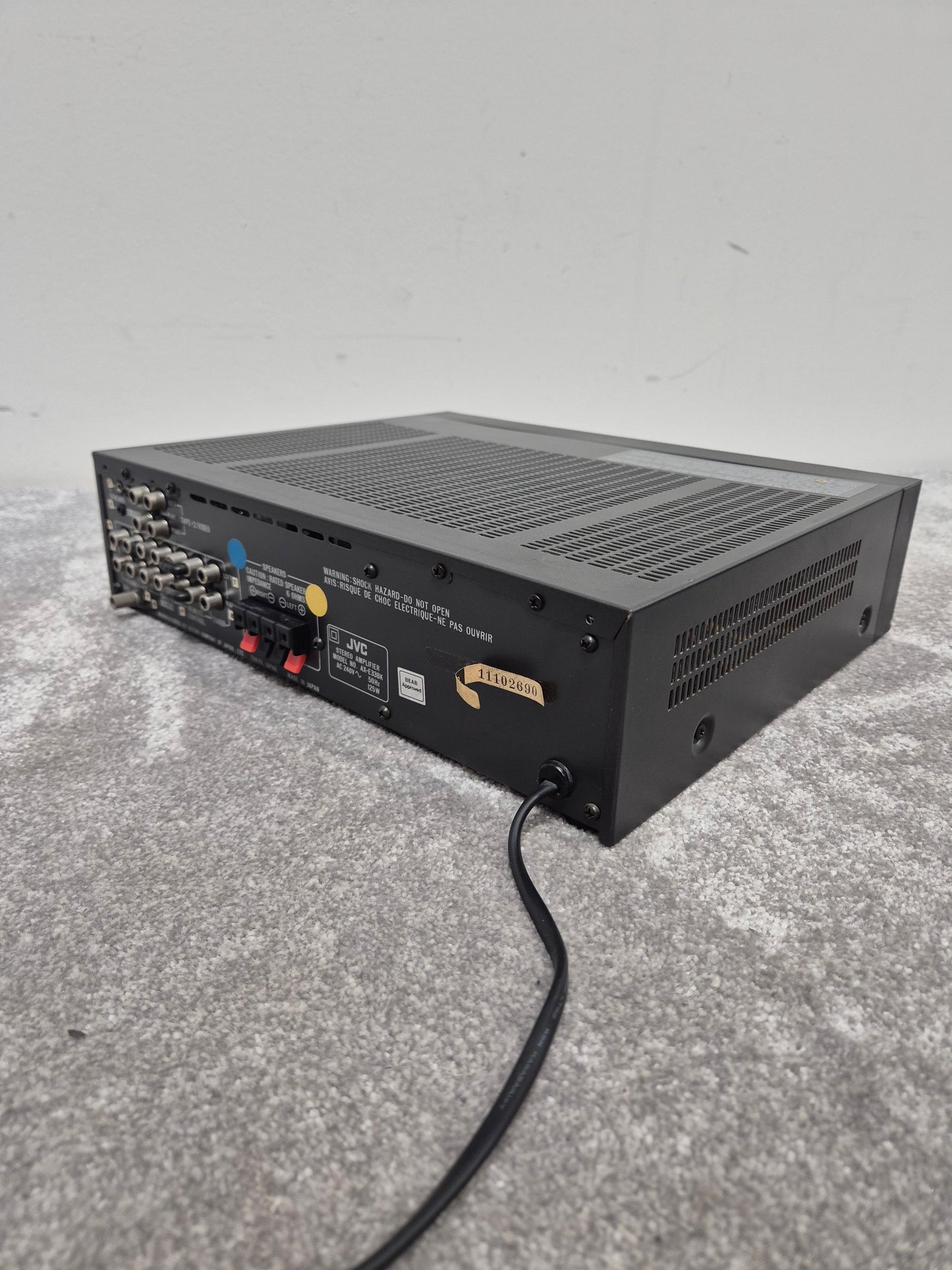 JVC AX-E33 - Stereo Integrated Amplifier - Excellent